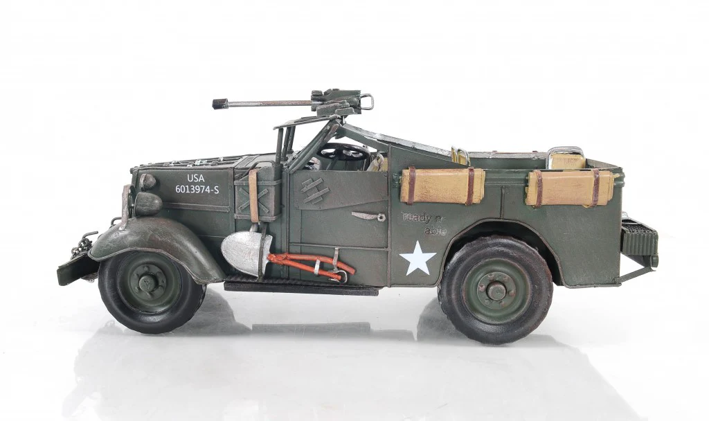 c1941 30 CWT Chevrolet 1533X2 Sculpture By Homeroots - Image 6