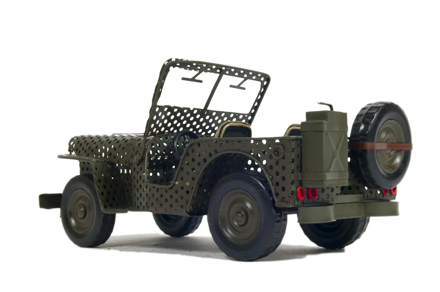 c1945 Willys CJ-2A Overland Jeep Sculpture By Homeroots - Image 9