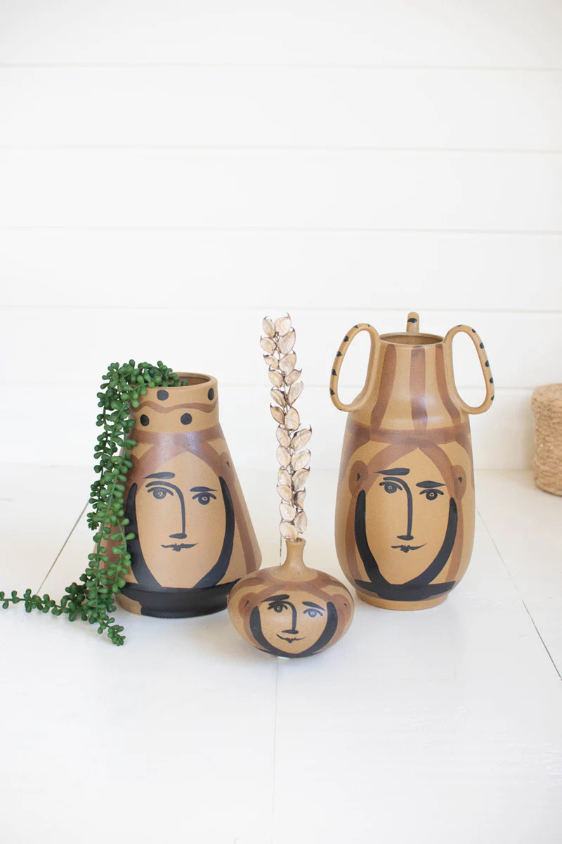 Ceramic Face With Handles By Kalalou - Image 3
