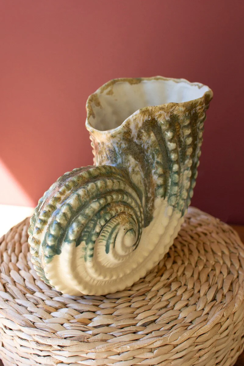 Ceramic Nautilis Shell Vase By Kalalou - Image 2