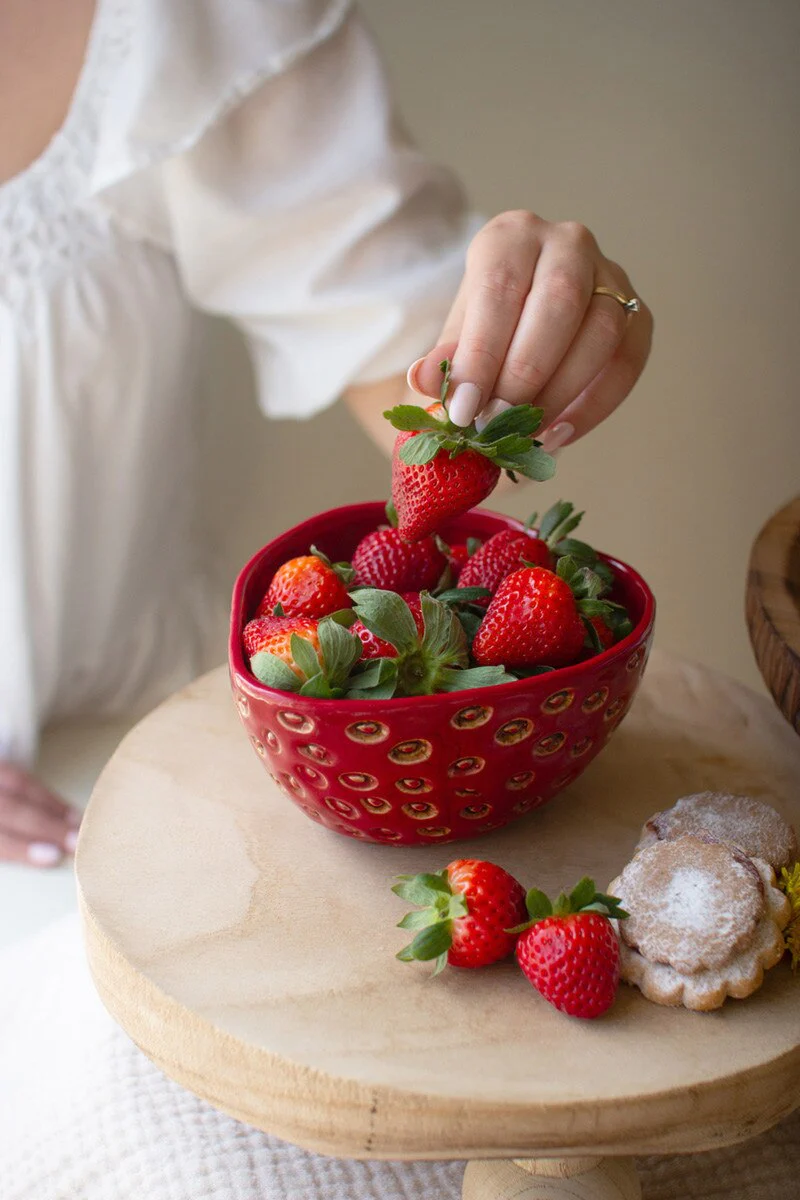 Ceramic Strawberry Bowl (Min 2) By Kalalou - Image 4