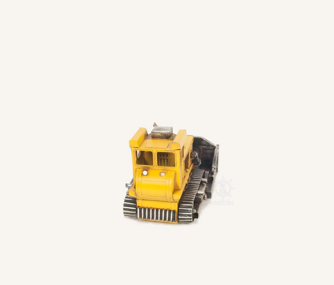 Chevrolet Tow Truck Sculpture By Homeroots - 401177 - Image 9