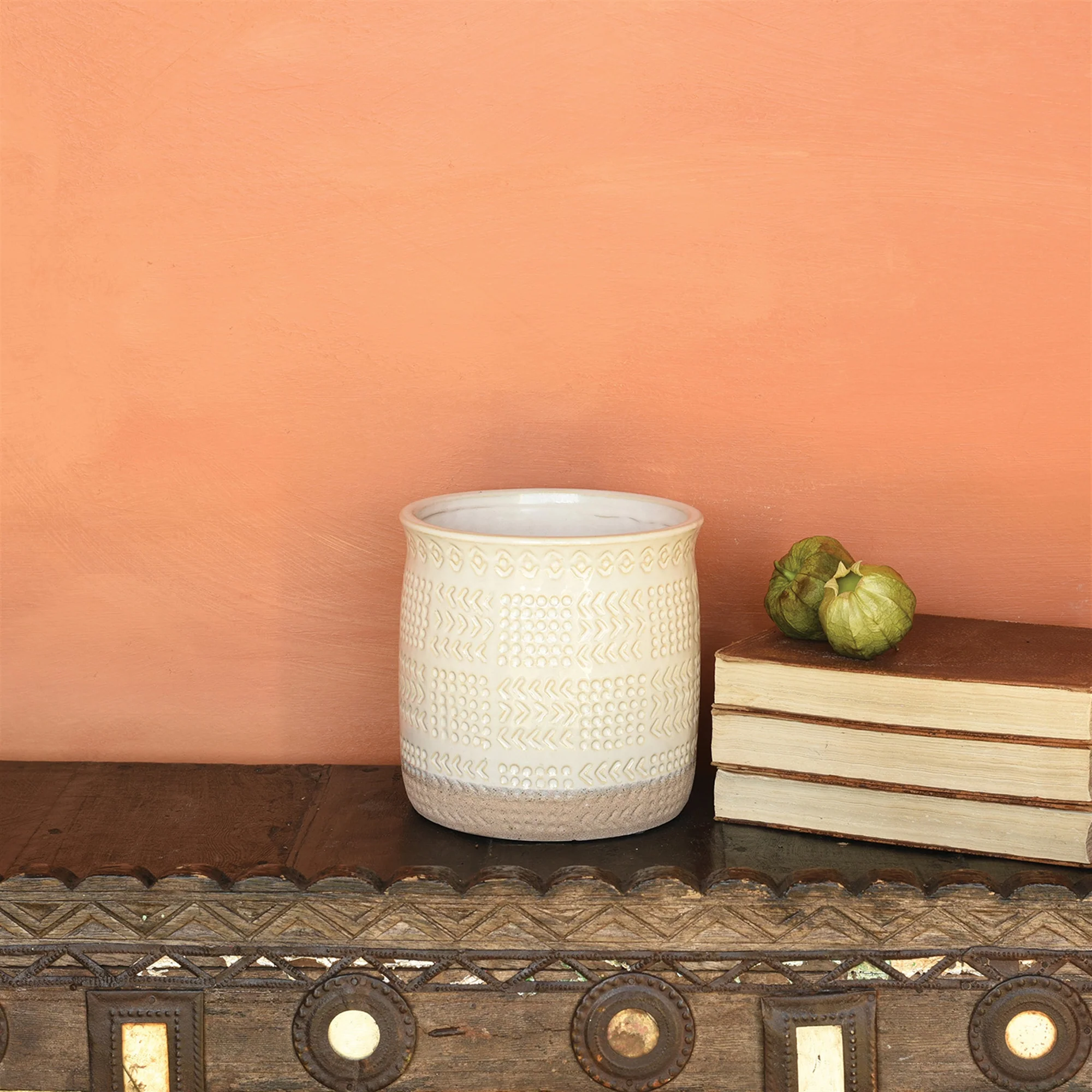 Cheyenne Cachepot, Ceramic - Medium - White Set Of 3 By HomArt - Image 4