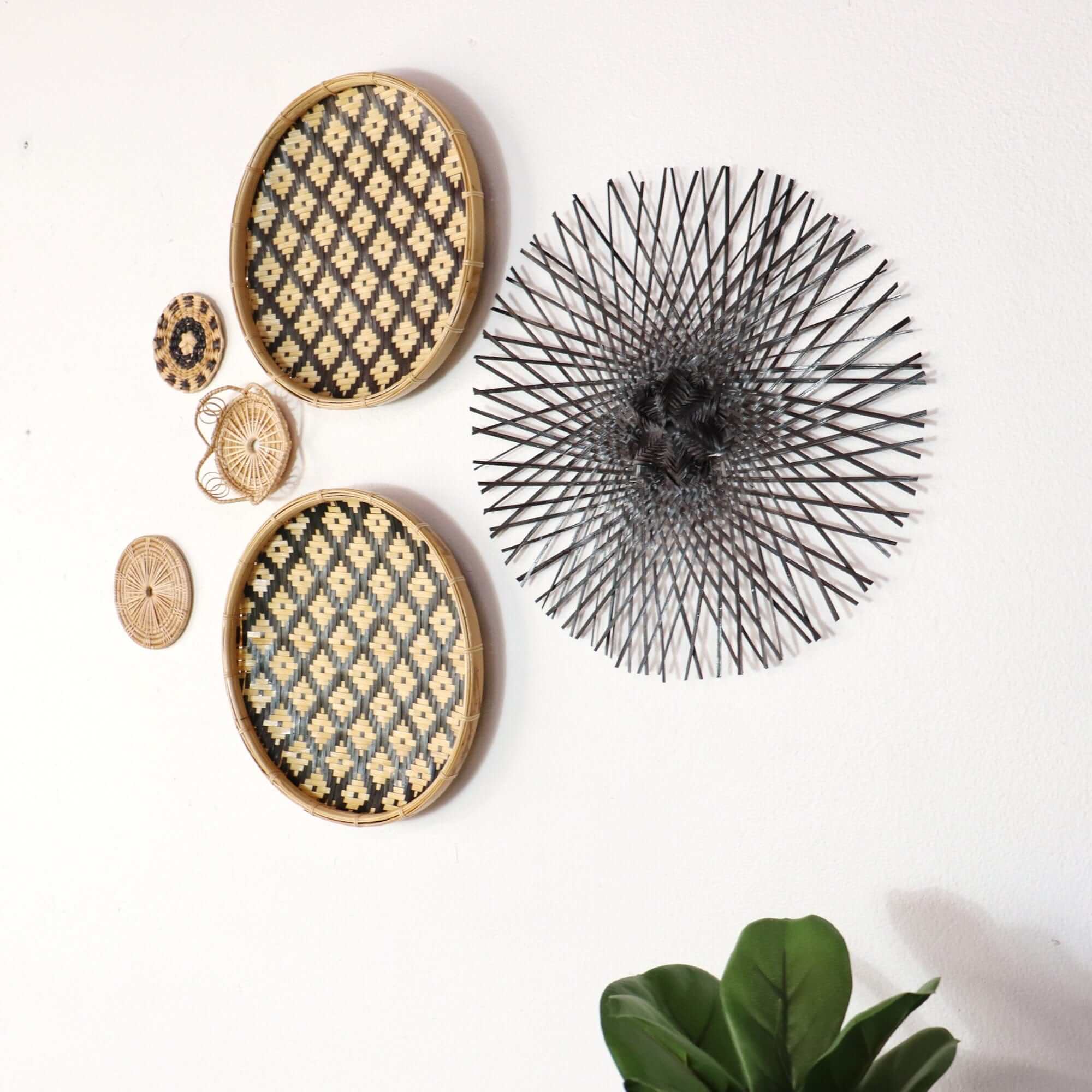 Chom Ma Nat - Wall Hanging By Thaihome - Image 4