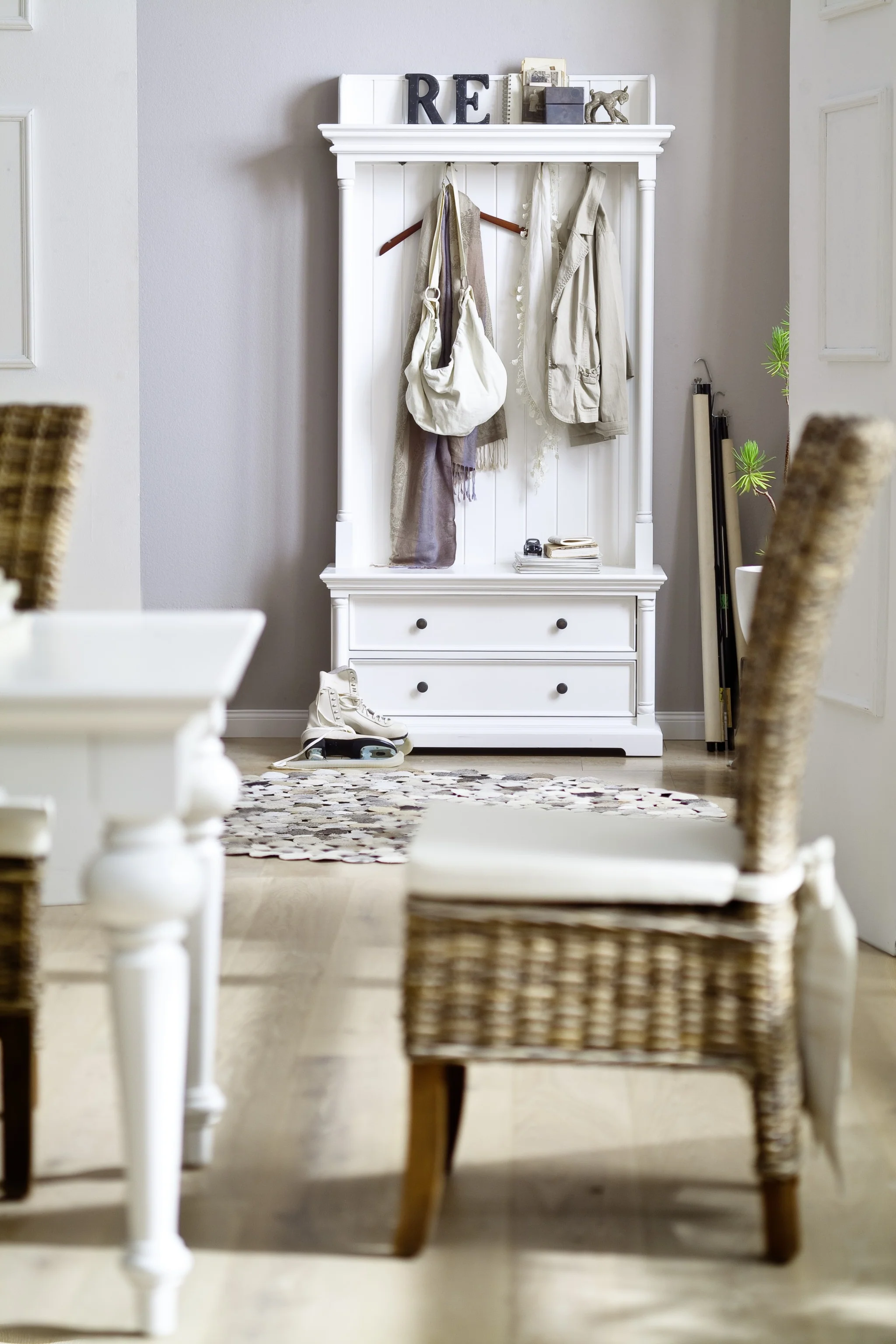 Classic White Hall Tree Coat Rack with Drawers By Homeroots - Image 9