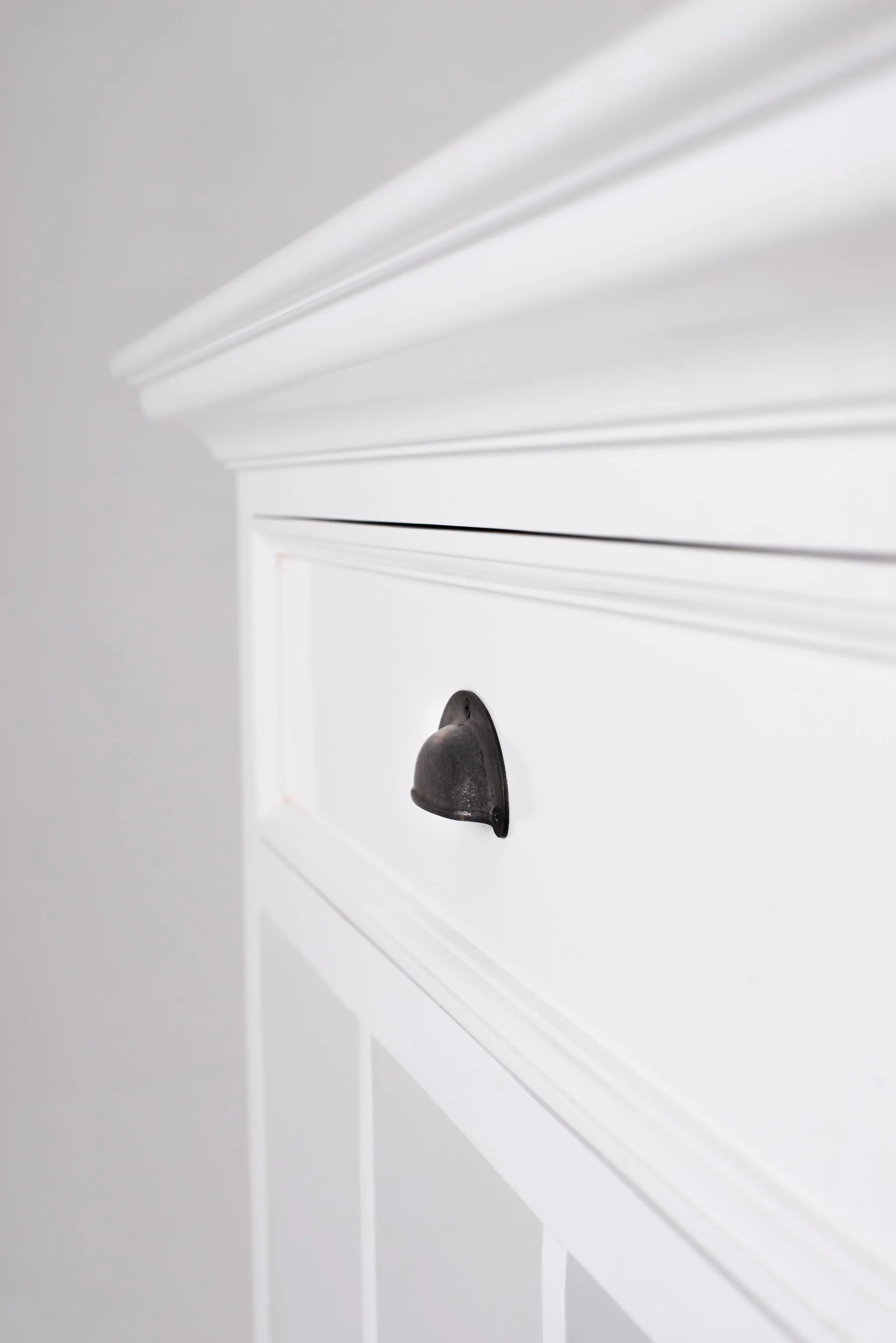 Classic White Large Nightstand With Dividers By Homeroots - Image 4