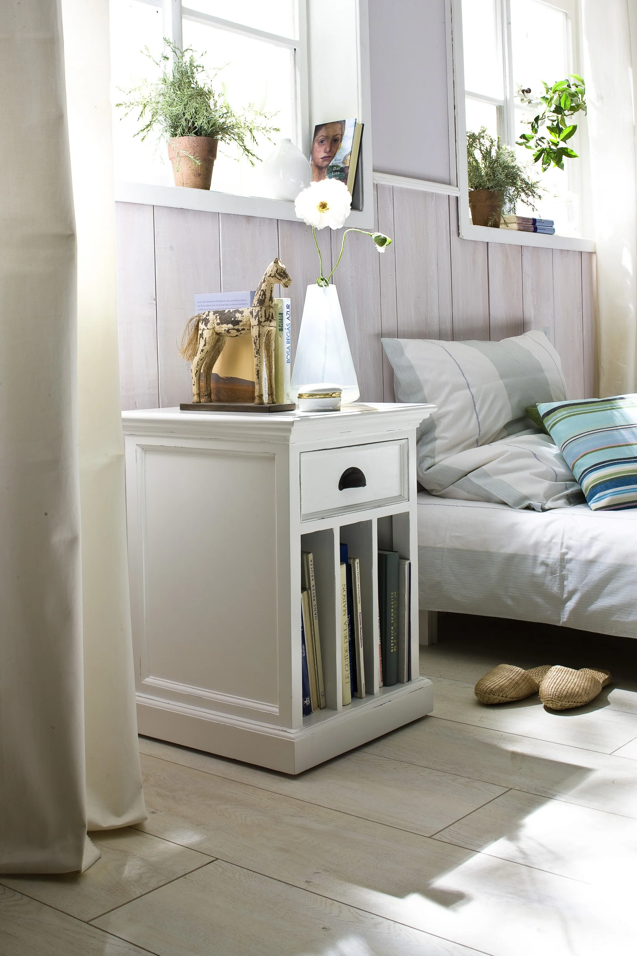 Classic White Nightstand With Dividers By Homeroots - Image 7