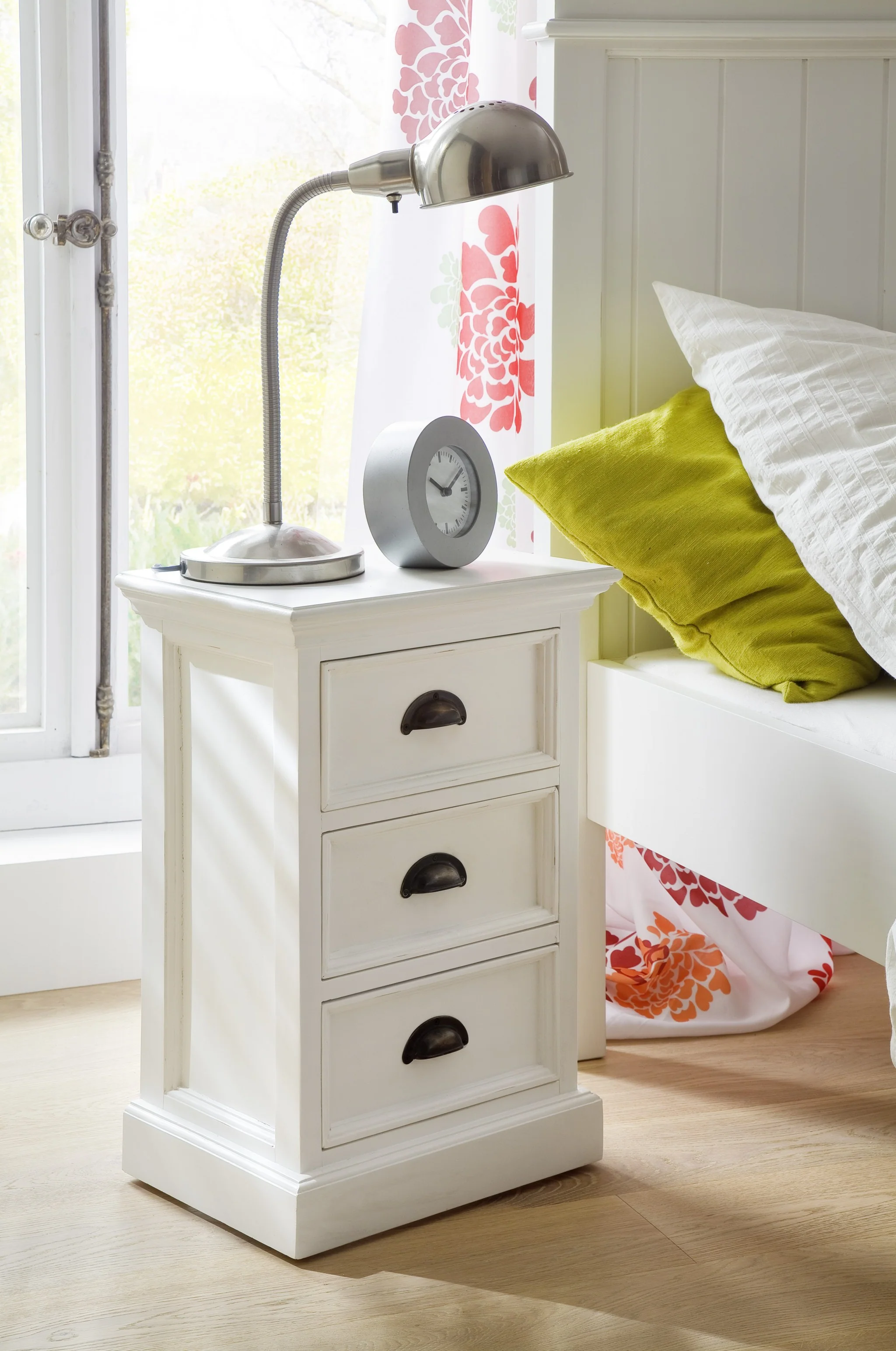 Classic White Three Drawer Nightstand By Homeroots - Image 2