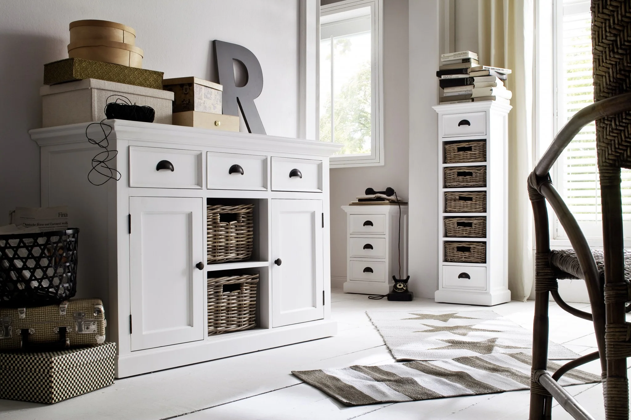 Classic White Three Drawer Nightstand By Homeroots - Image 3
