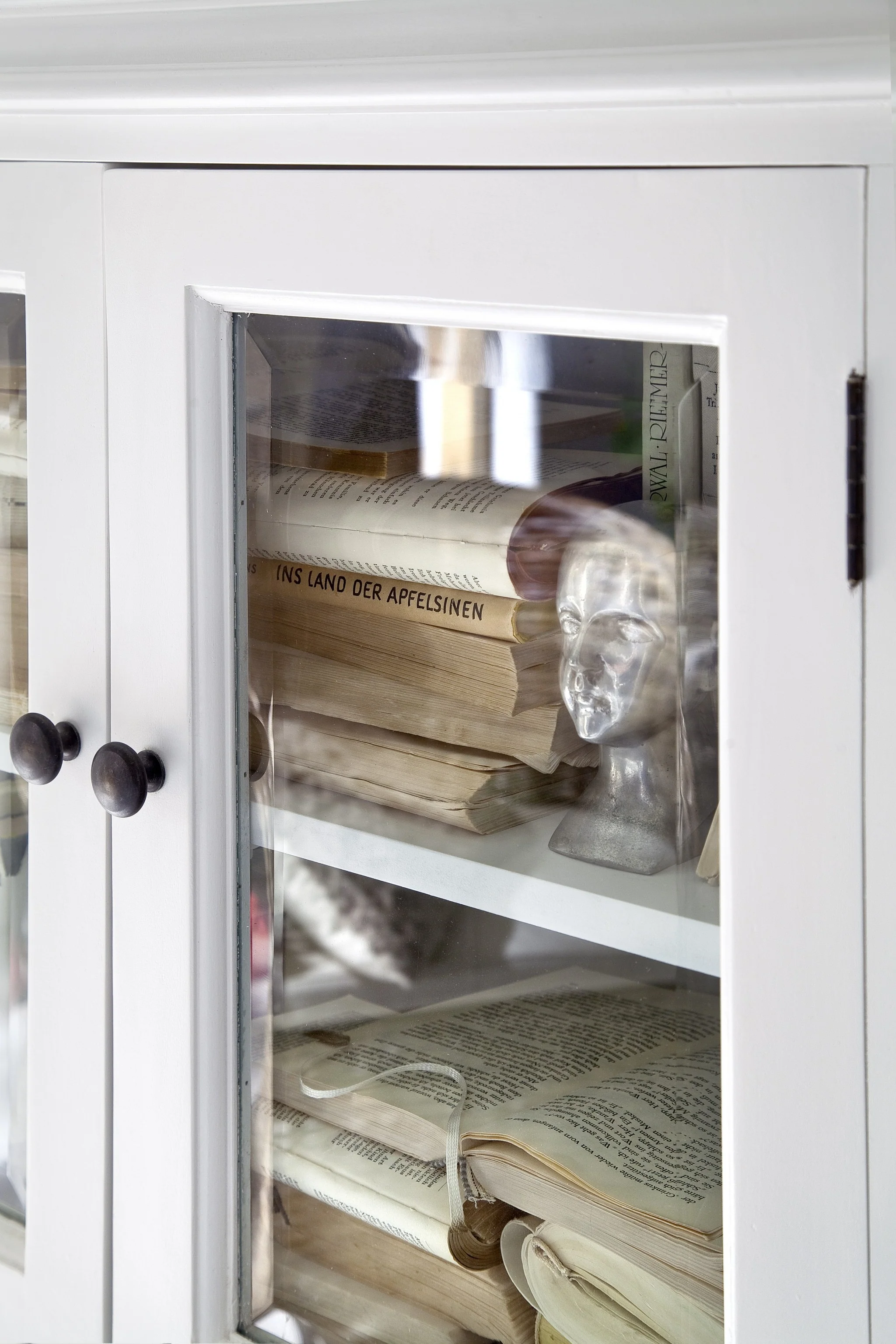 Classic White Two Level Storage Cabinet By Homeroots - Image 8