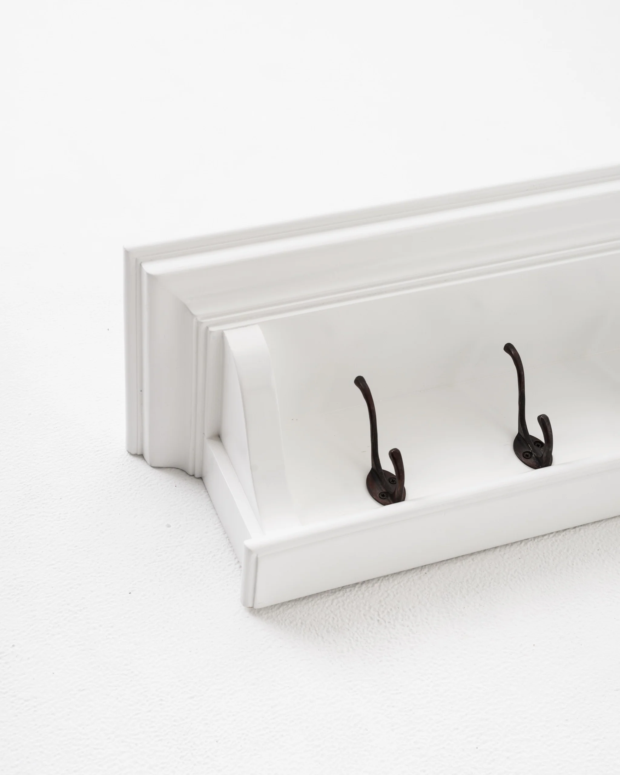 Classic White Wood Wide Eight Hook Coat Rack By Homeroots - Image 5