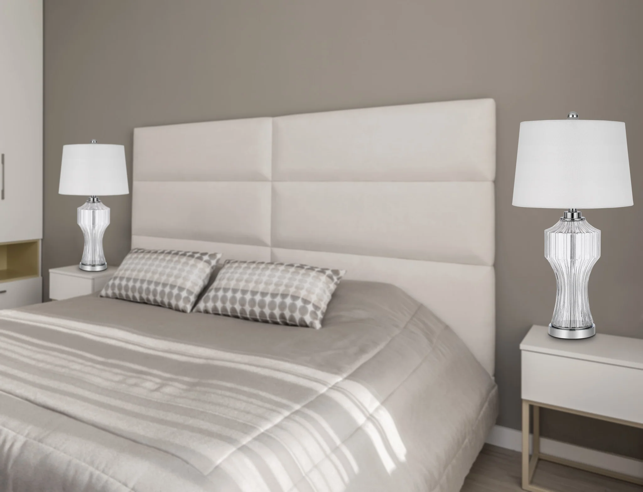 Clear Glass Table Lamp With White Empire Shade By Homeroots - Image 3