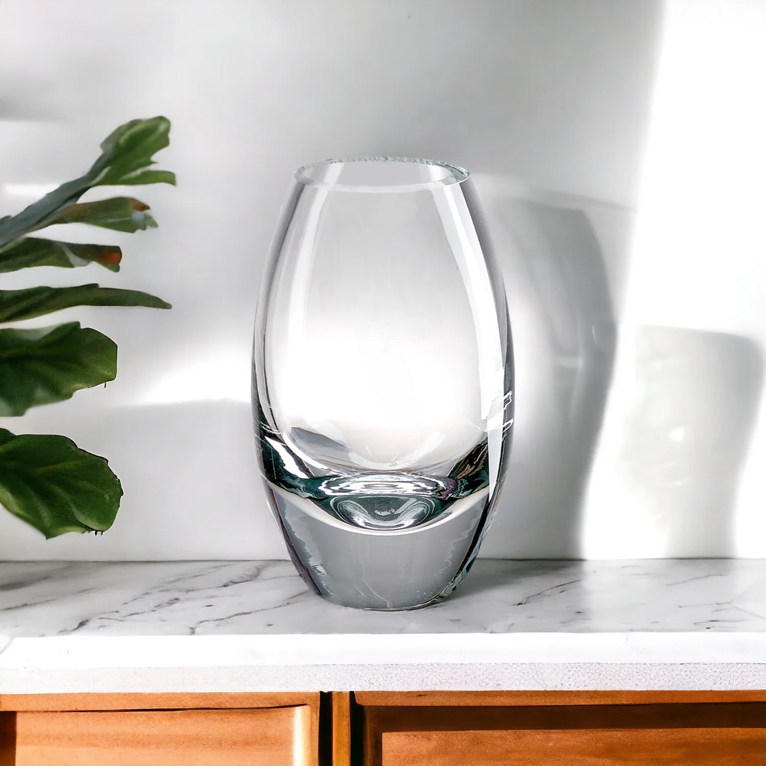 Clear Lead Free Crystal Oval Table Vase By Homeroots - Image 3