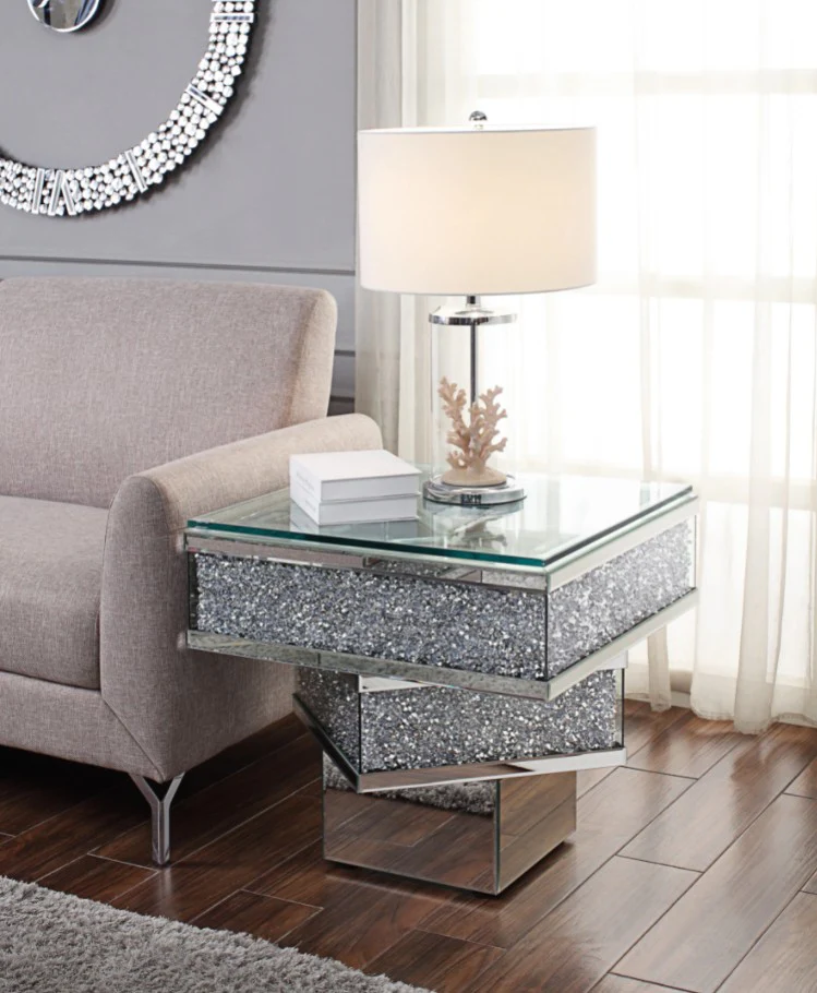Contempo Glass And Bling End Table By Homeroots - Image 5