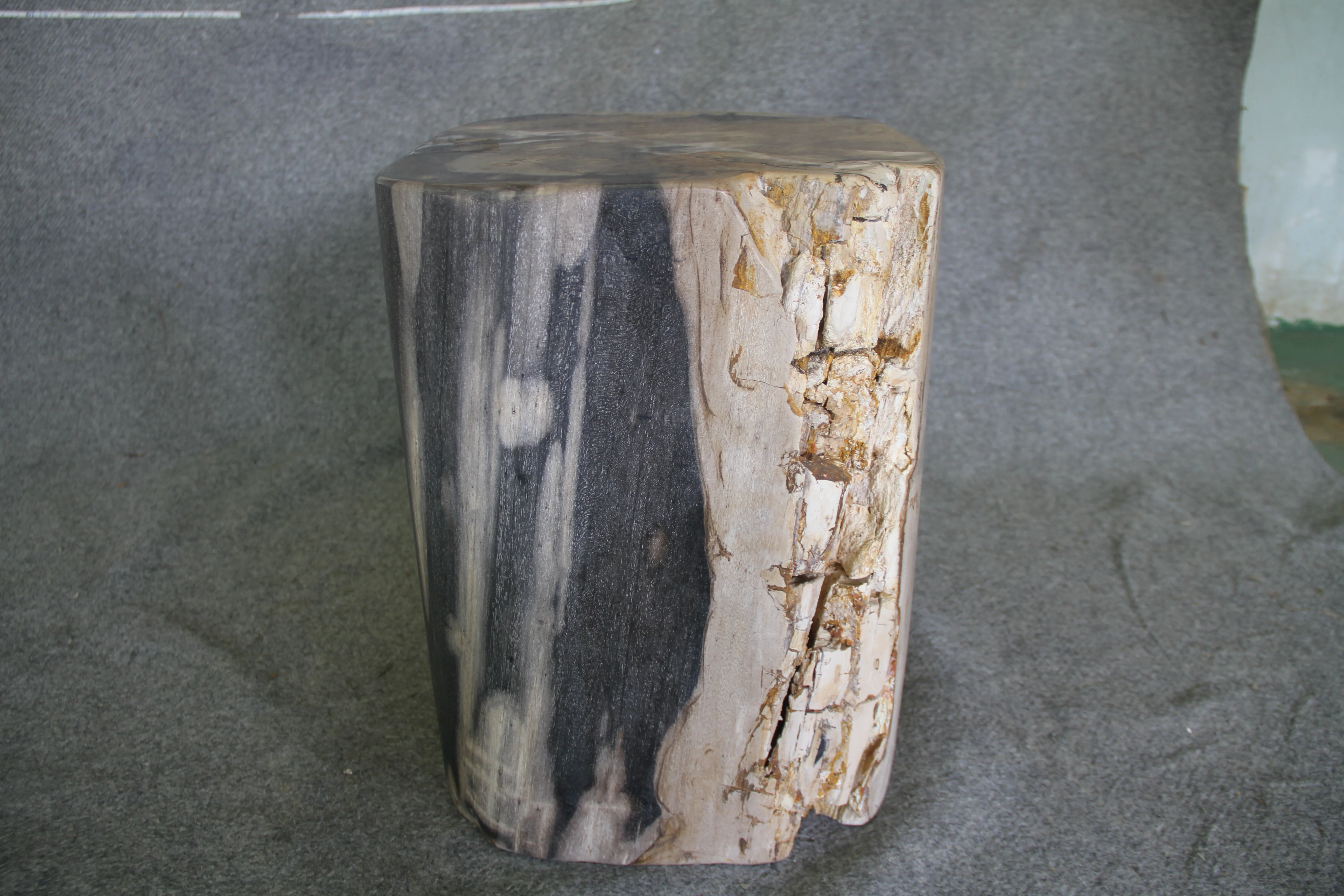 Petrified Wood Log Stool 18in (h) x 15in x 14in - 1223.22 - Image 2