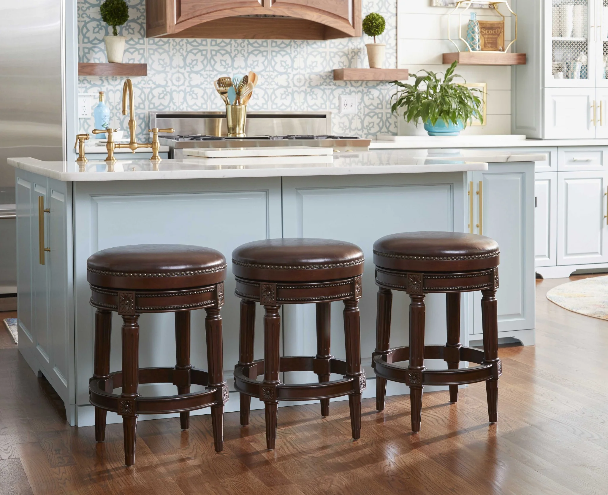 Counter Height Stool In Distressed Walnut Finished By Homeroots - Image 5