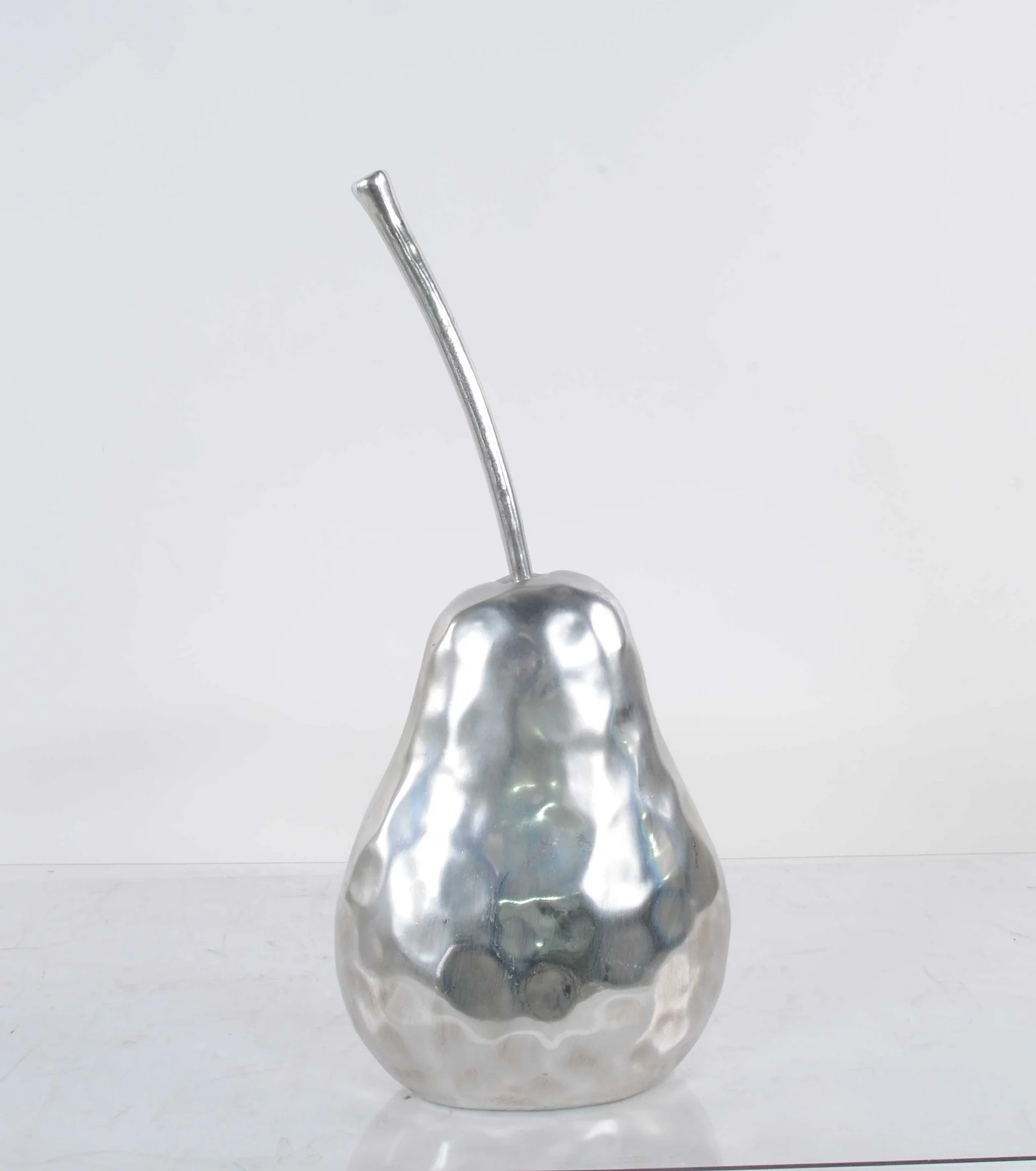 Delicious Hammered Finish Pear Statue By Homeroots - Image 3
