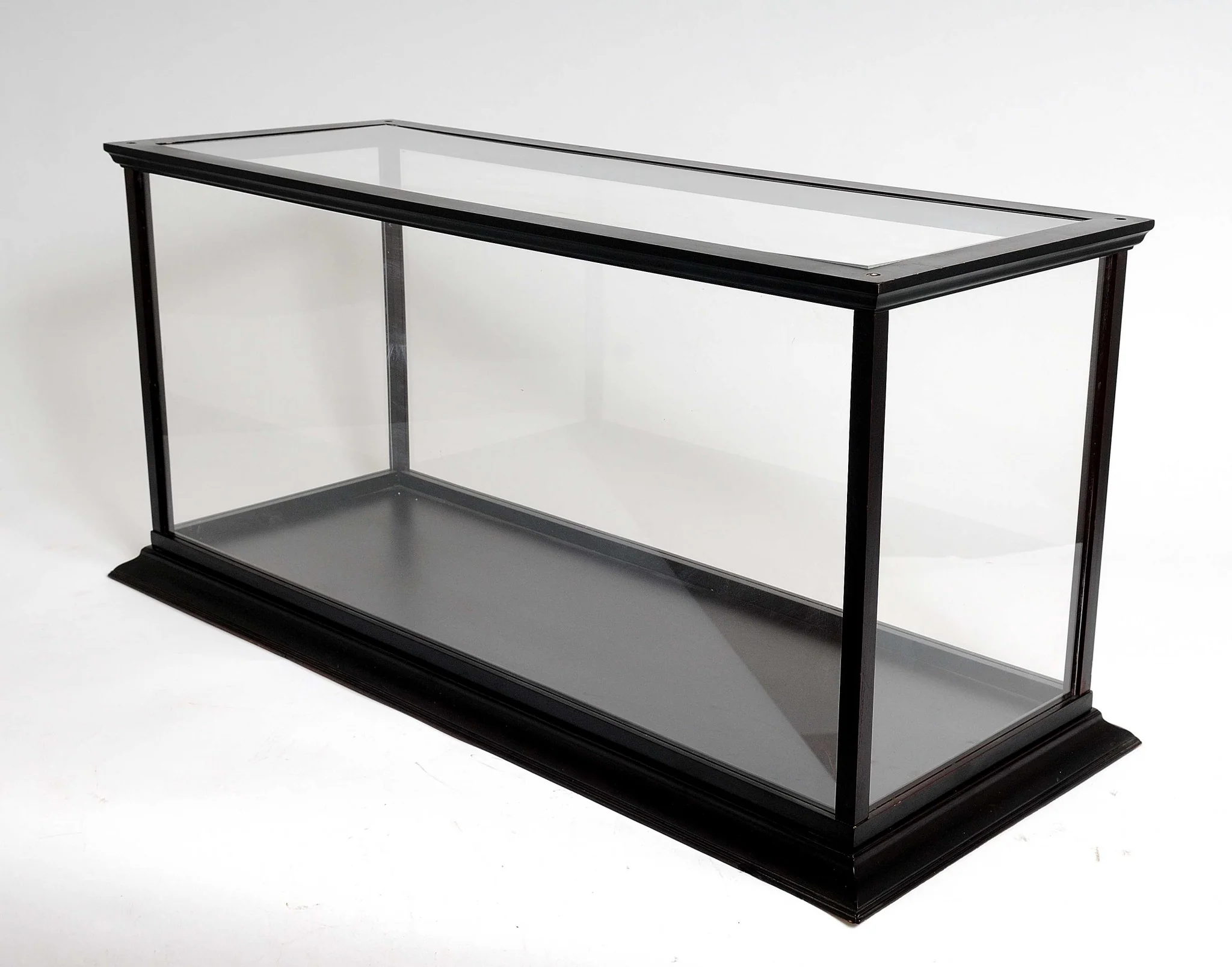 Display Case for Speed boat By Homeroots - Image 2