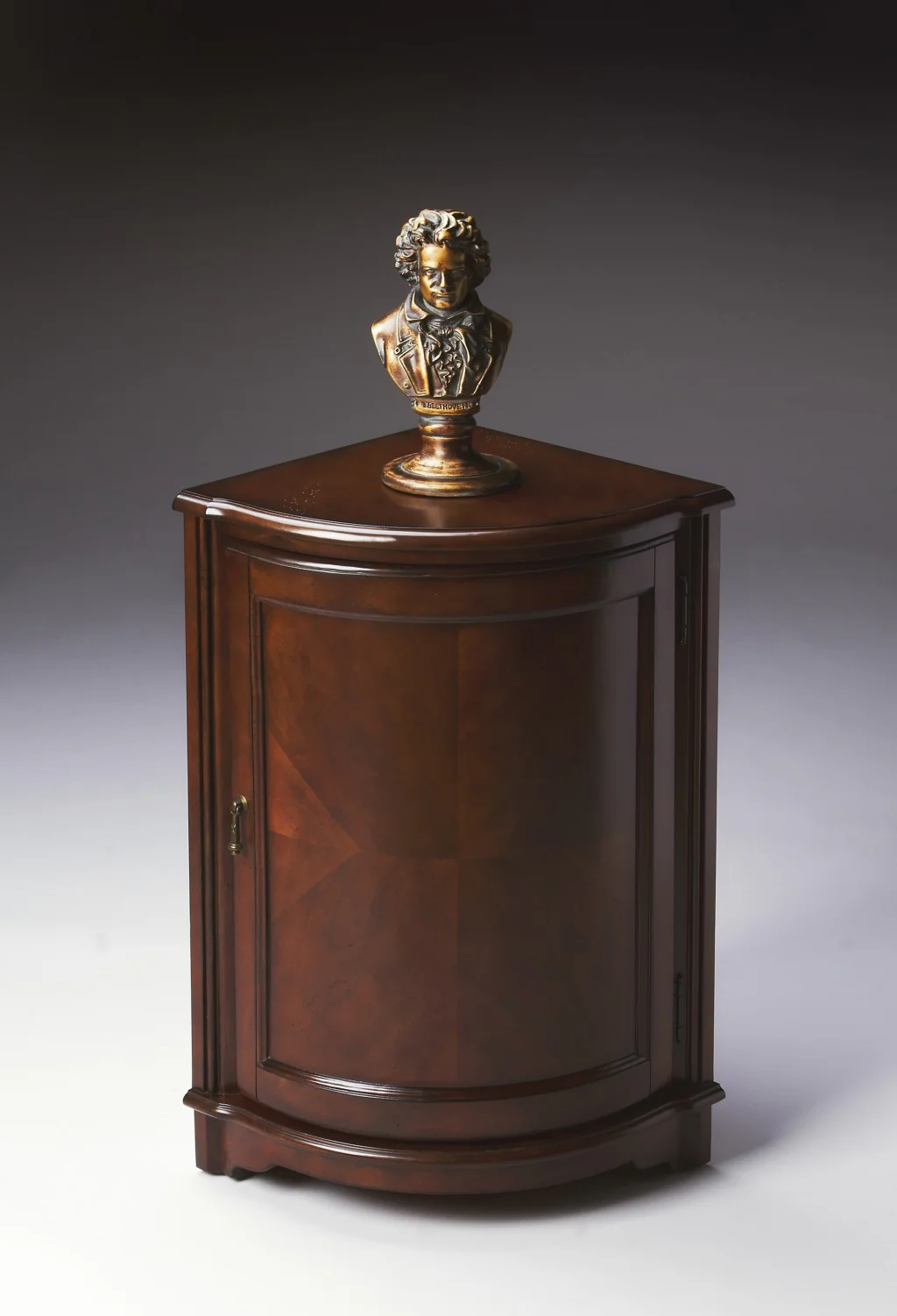 Durham Plantation Cherry Corner Cabinet By Homeroots - 389715 - Image 3