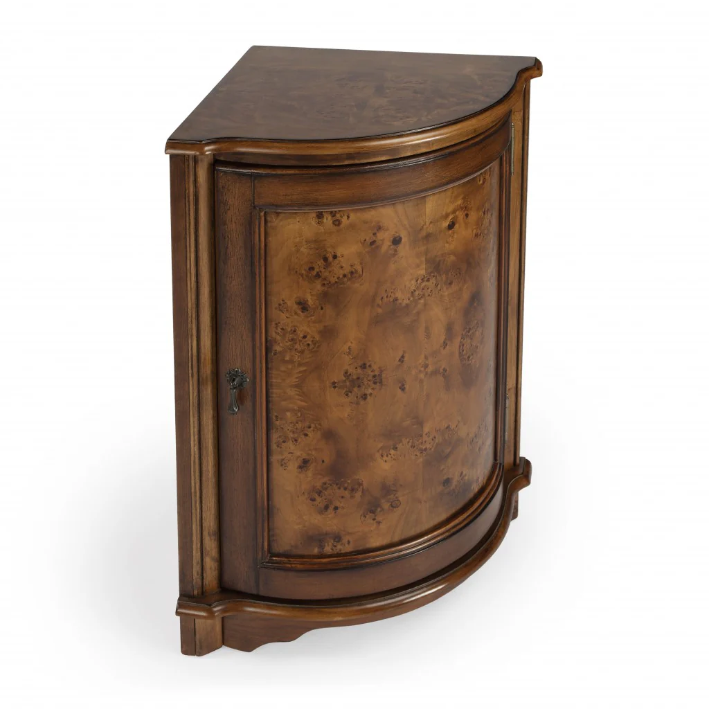 Durham Plantation Cherry Corner Cabinet By Homeroots - 389716 - Image 4