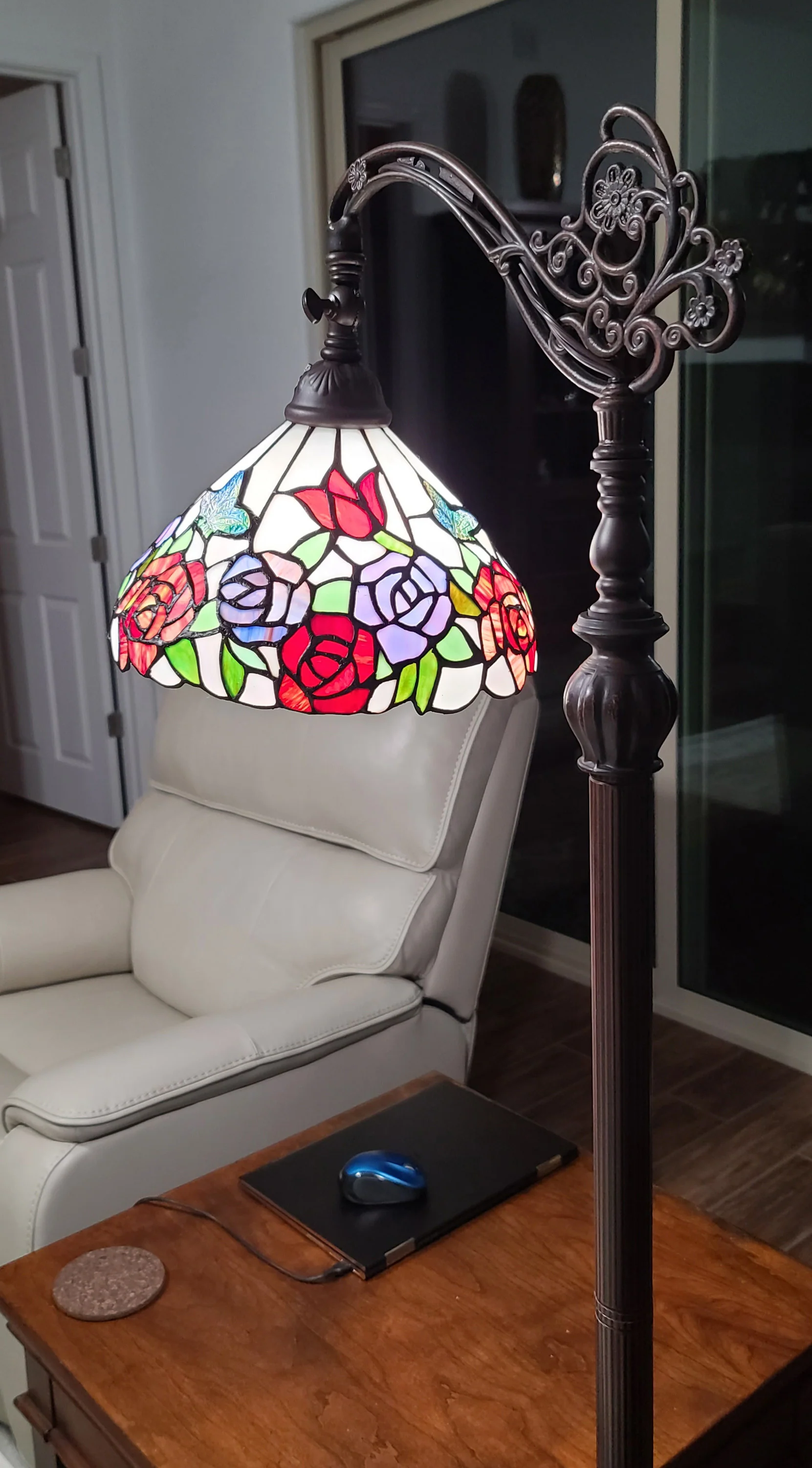 Espresso Torchiere Floor Lamp With Green And White Flowers Glass Dome Shade By Homeroots - Image 8