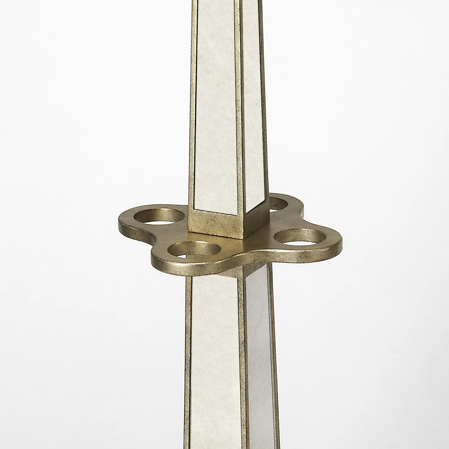 Farum Mirrored Coat Rack By Homeroots - Image 4