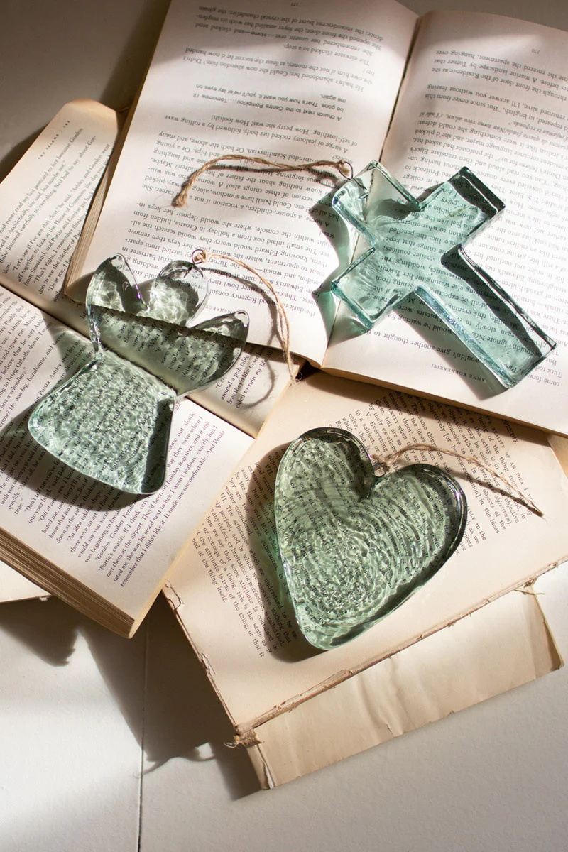 Glass Heart Ornament Set Of 4 By Kalalou - Image 2