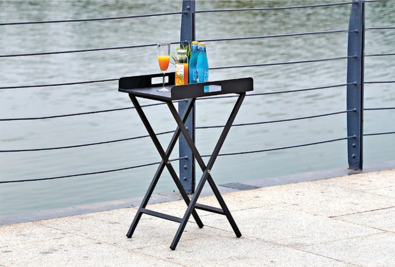 Gray Aluminum Indoor Outdoor Tray Table By Homeroots - Image 3