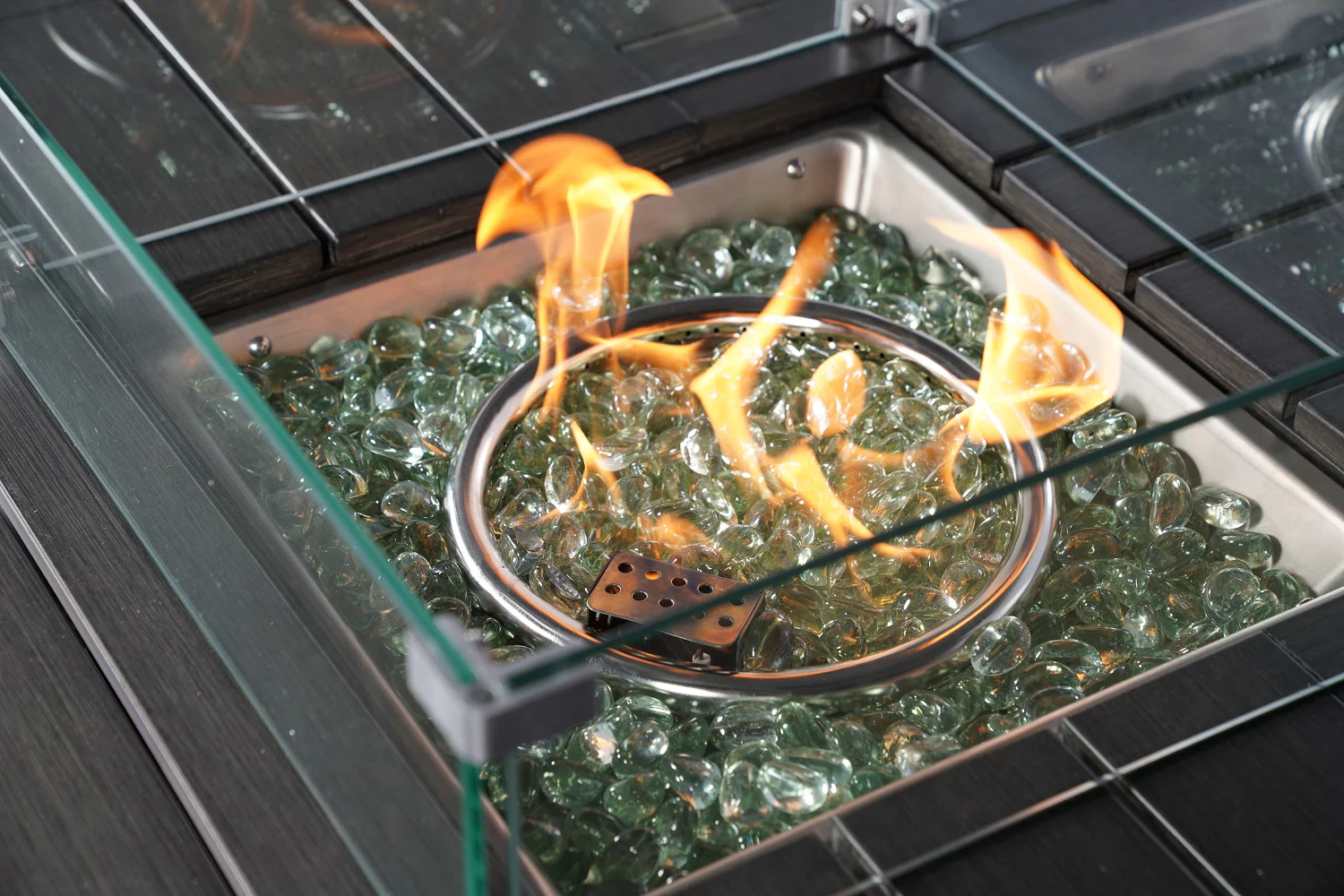 Gray Wicker Outdoor Gas Fire Pit Table with Ice Bucket By Homeroots - Image 3