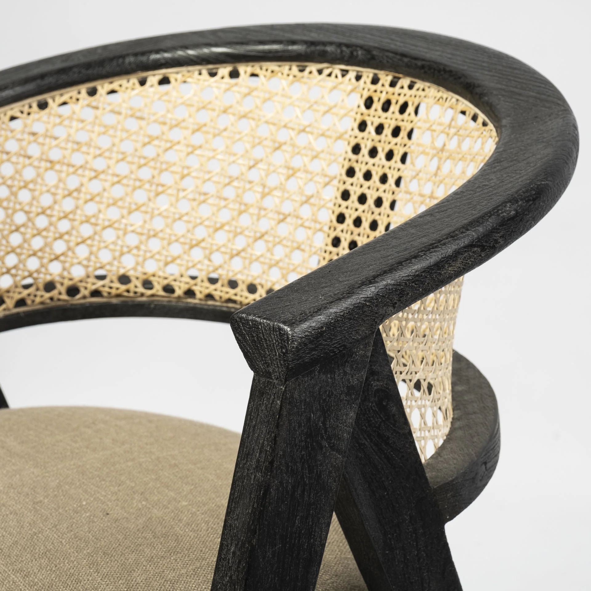 Grey Linen With Black Wooden Frame Wrap Seat Dining Chair By Homeroots - Image 6