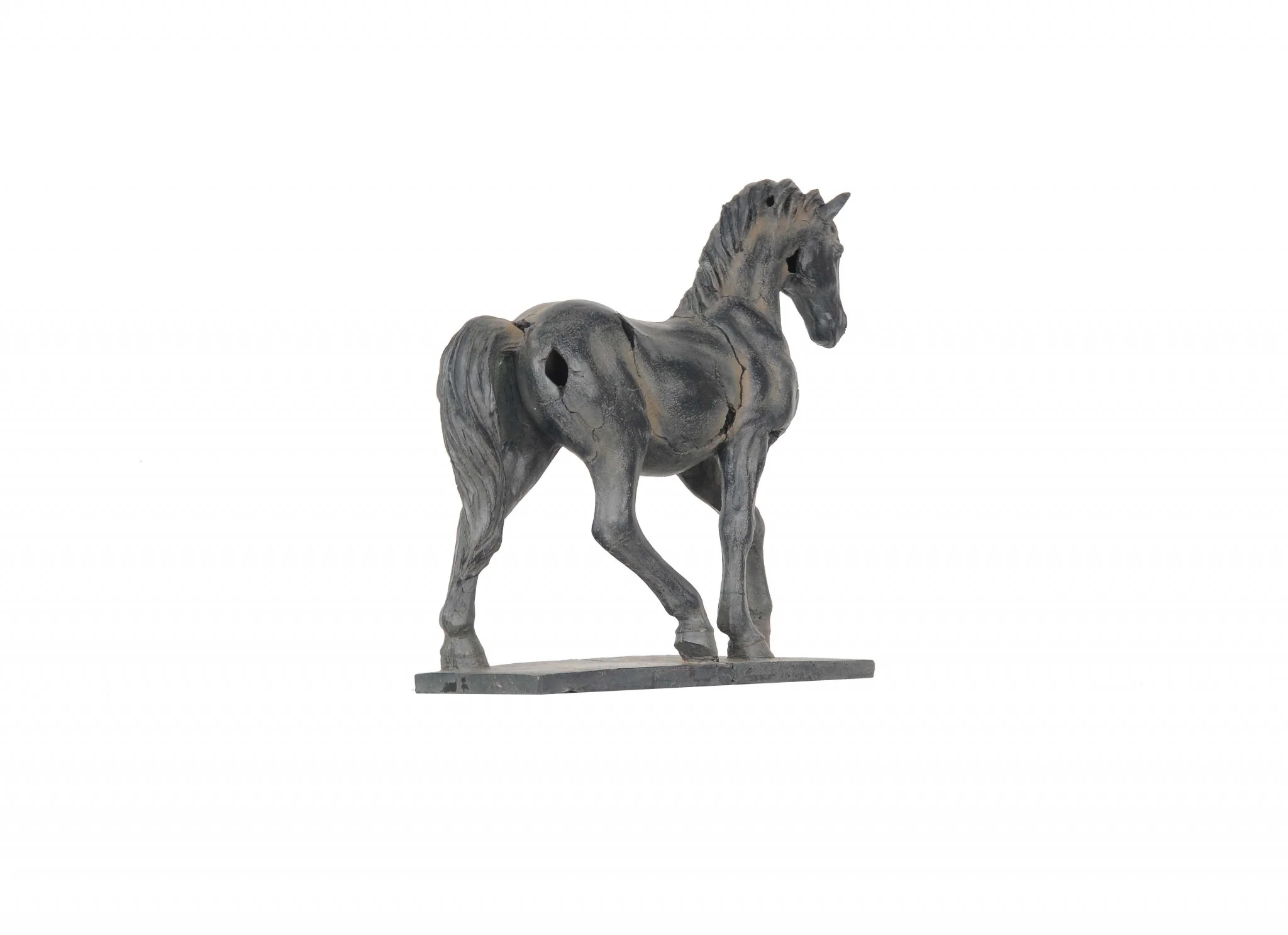Handmade Rustic Horse Statue By Homeroots - Image 4