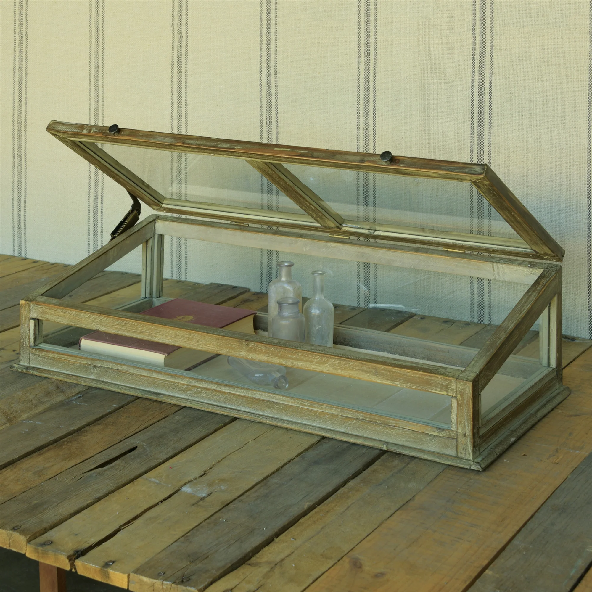 Jennings Display Case By HomArt - Image 2