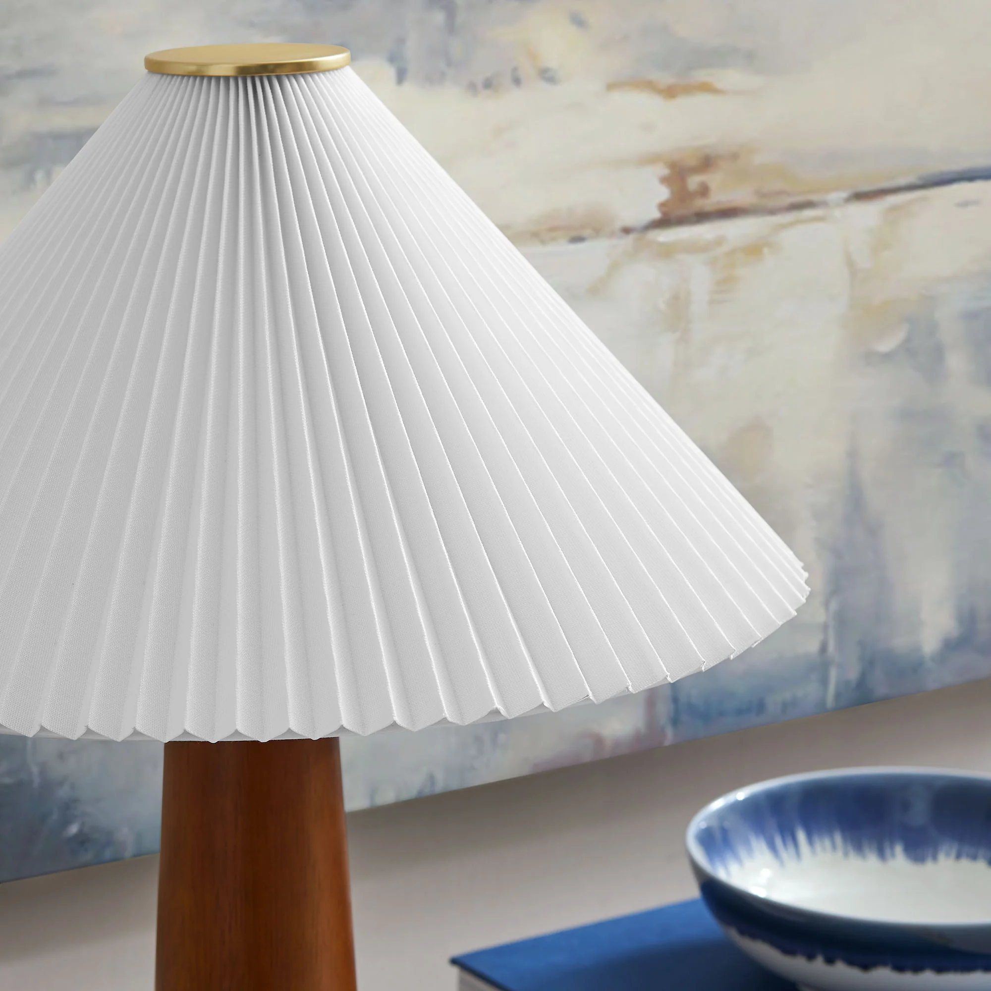 Jessica Wooden Base Table Lamp With Pleated Fabric Shade by Modway - Image 9