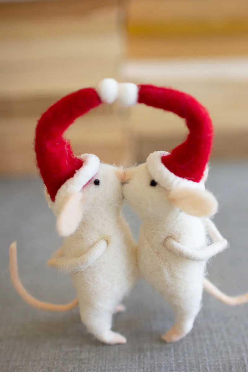 Kissing Felt Christmas Mice (Min 2) By Kalalou - Image 3