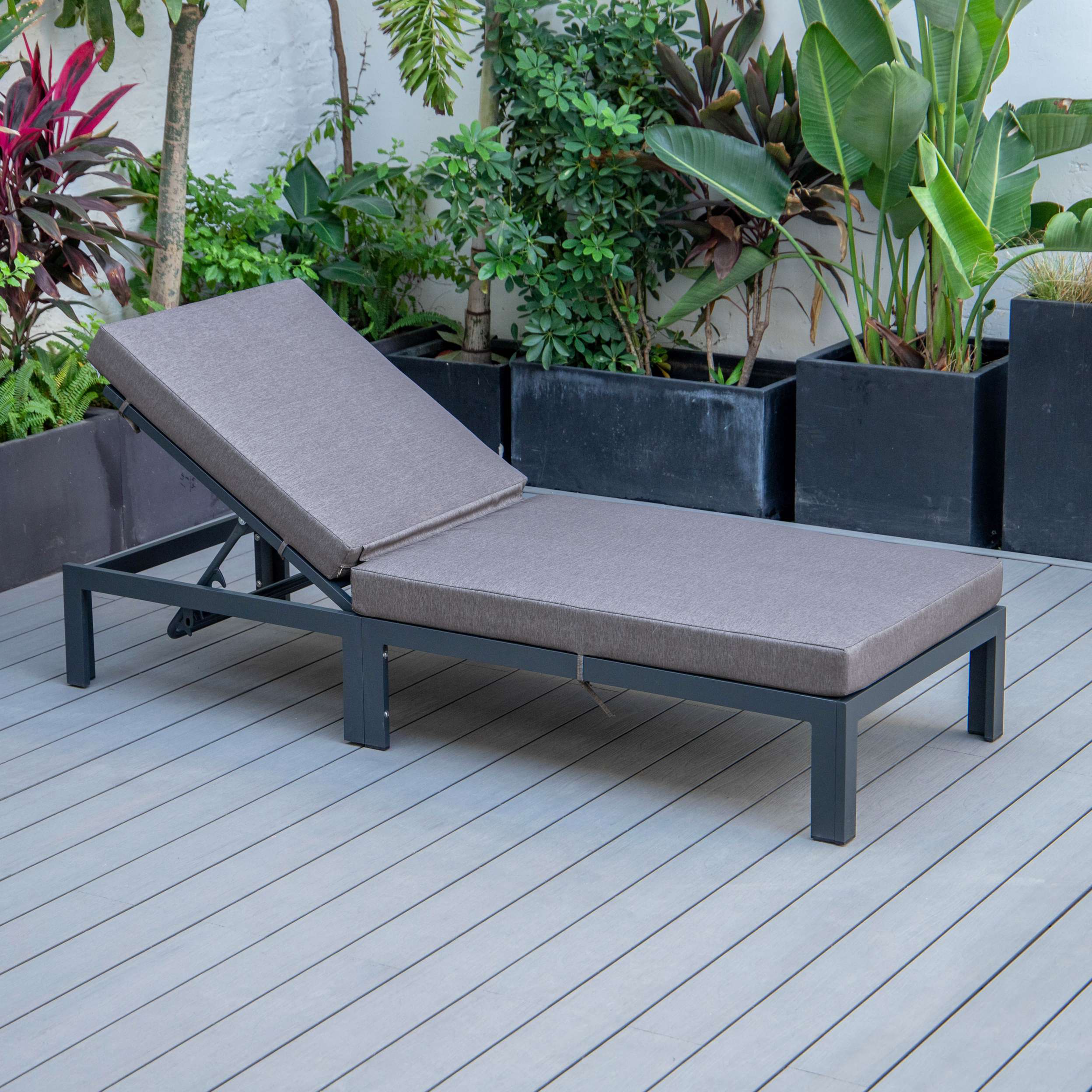 LeisureMod Chelsea Modern Outdoor Chaise Lounge Chair With Cushions - Image 2