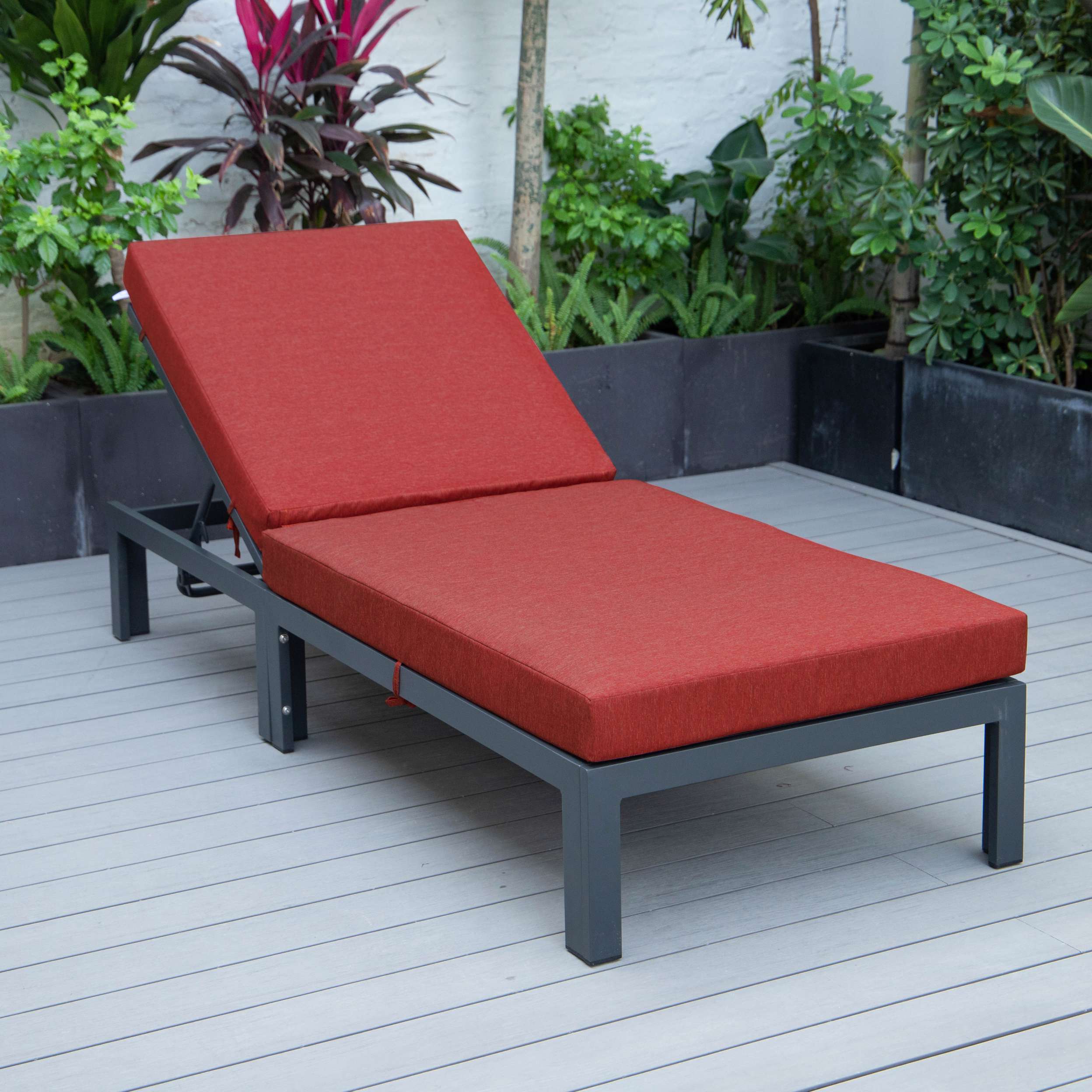 LeisureMod Chelsea Modern Outdoor Chaise Lounge Chair With Cushions - Image 27