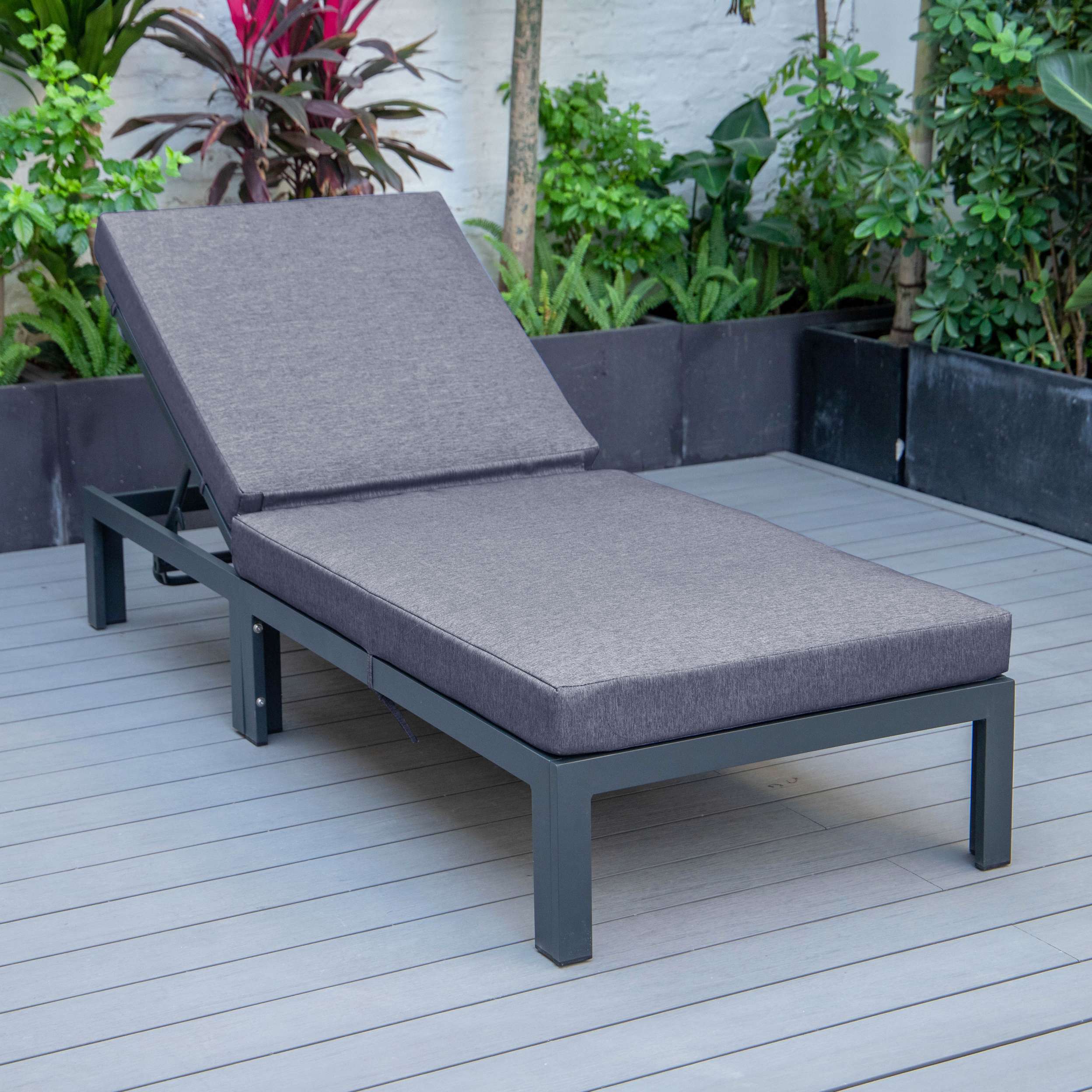 LeisureMod Chelsea Modern Outdoor Chaise Lounge Chair With Cushions - Image 3