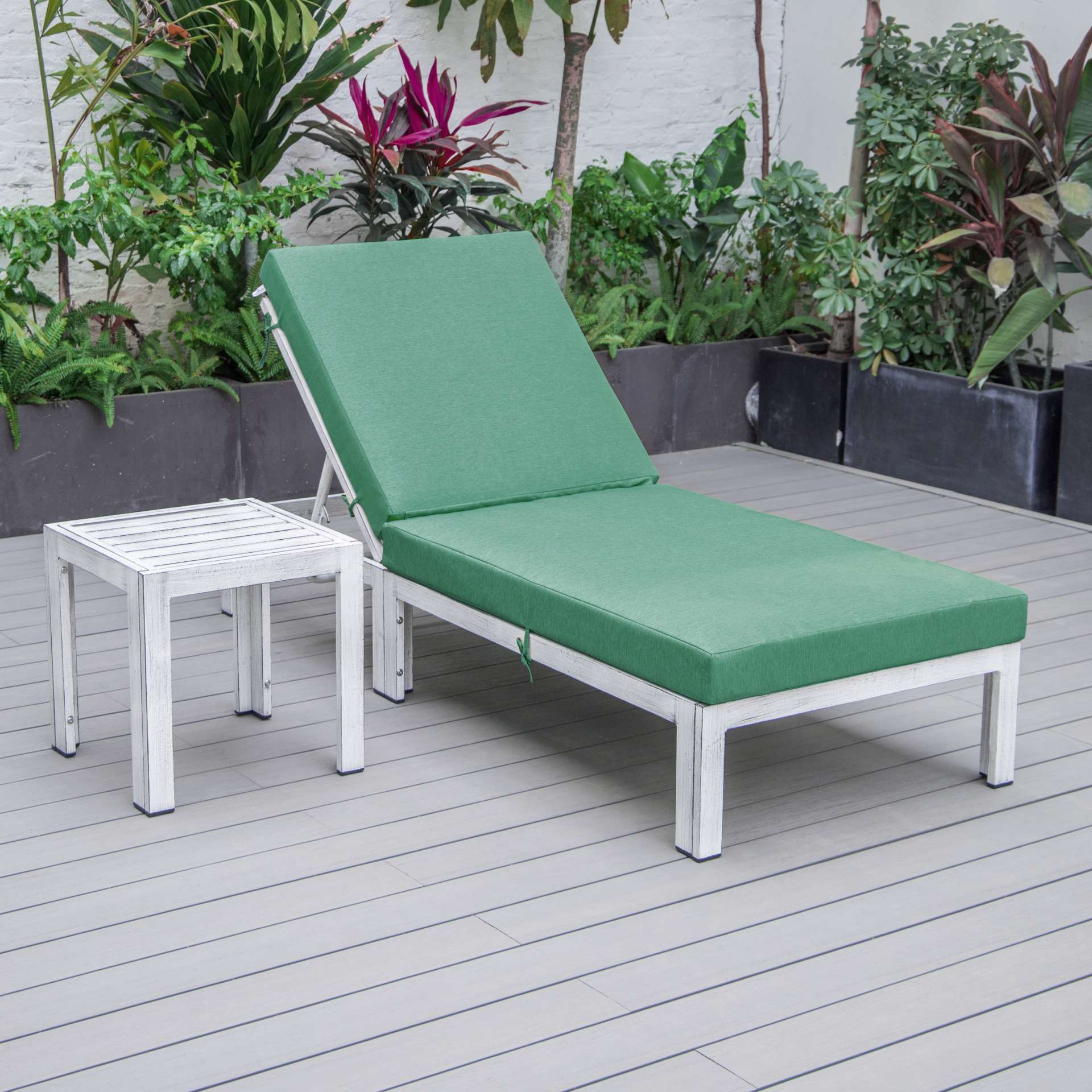 LeisureMod Chelsea Modern Outdoor Weathered Grey Chaise Lounge Chair With Side Table & Cushions - Image 2