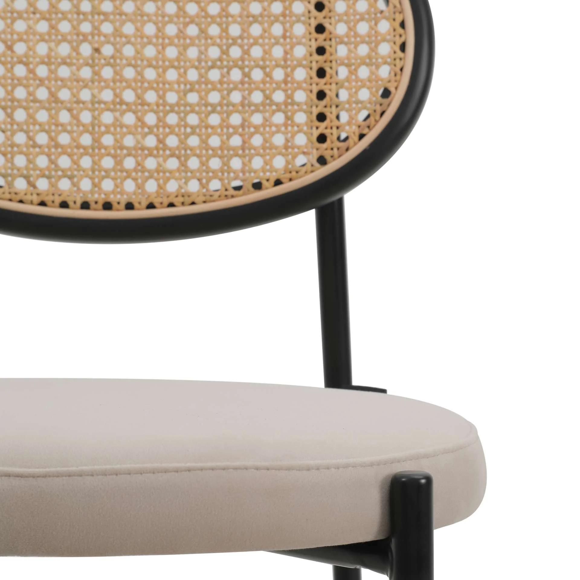 LeisureMod Euston Modern Wicker Bar Stool With Black Steel Frame - Image 10