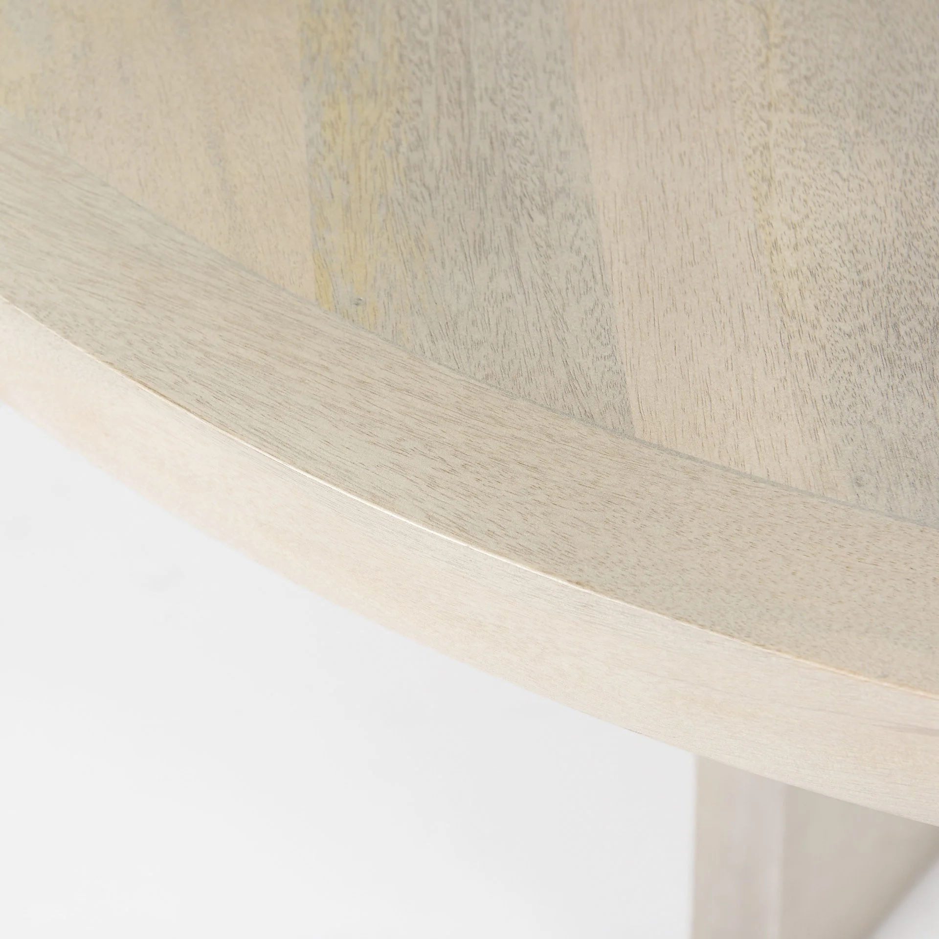 Light Natural Wood Round Geometric Dining Table By Homeroots - Image 5
