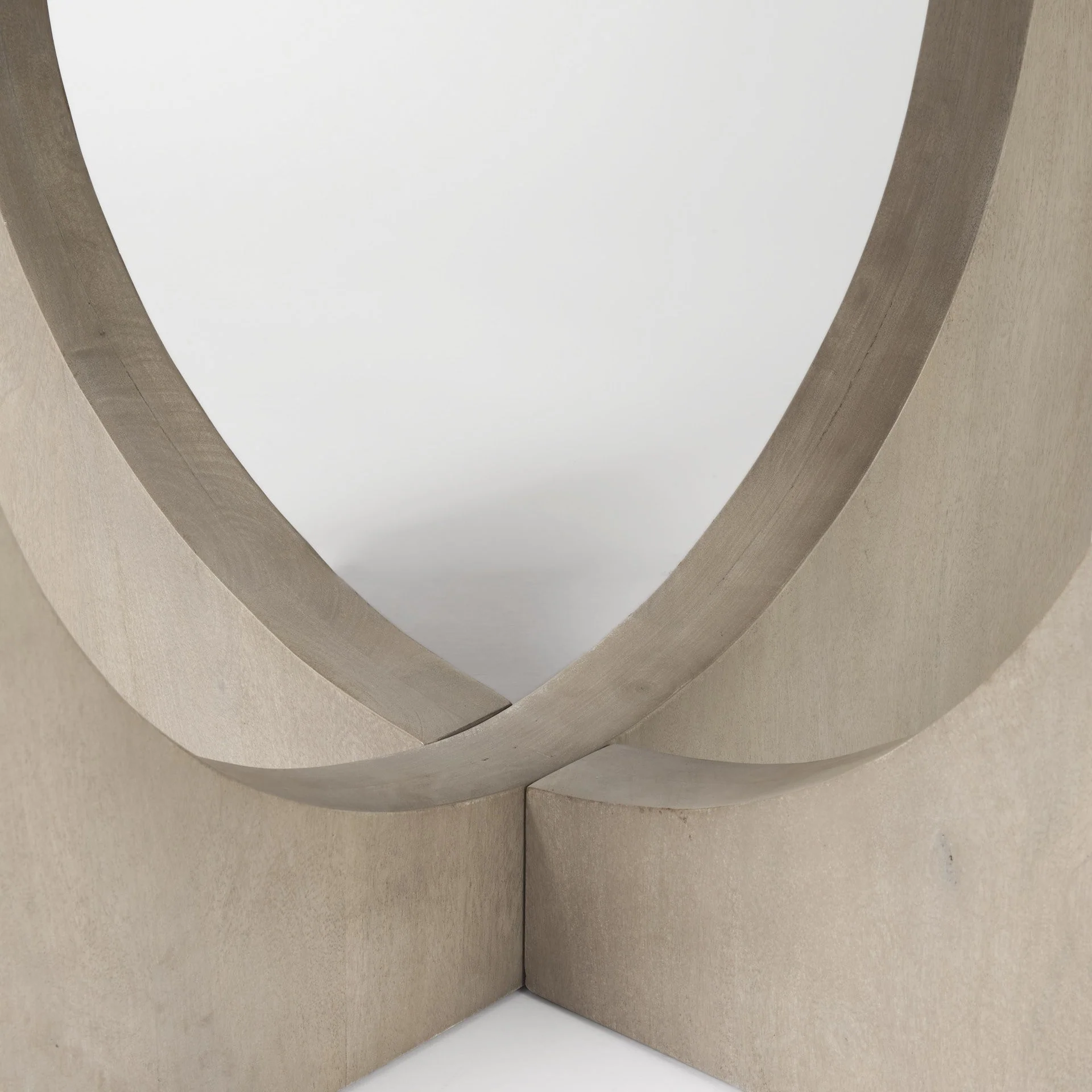 Light Natural Wood Round Geometric Dining Table By Homeroots - Image 8