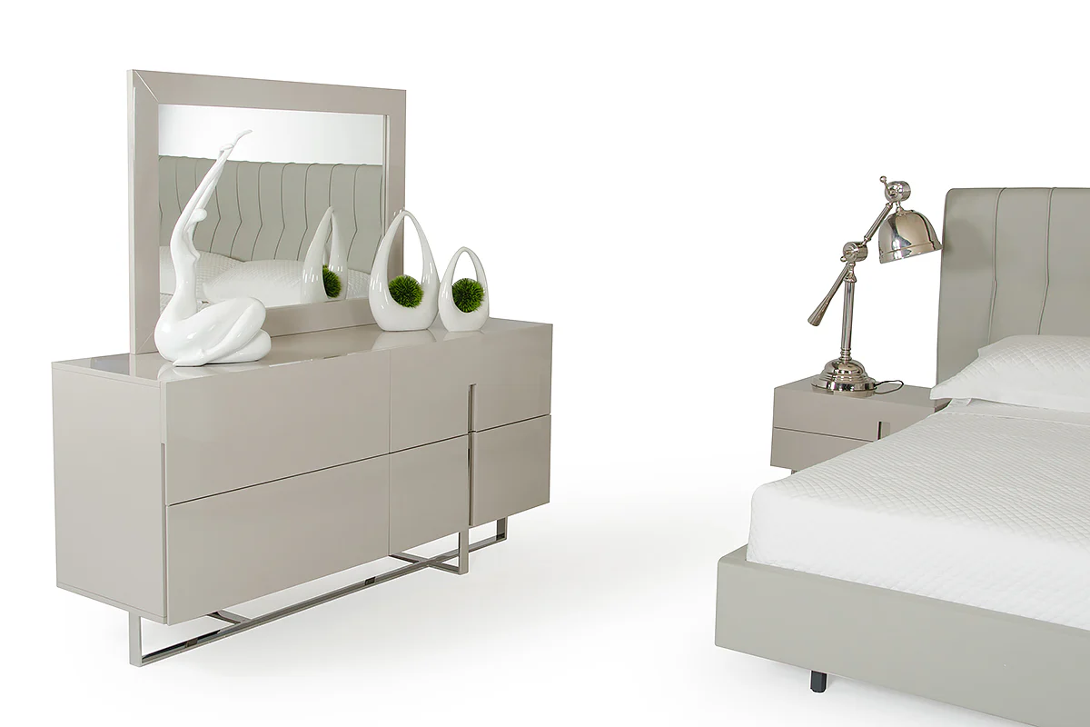 Minimalist Light Gray 3 Drawer Dresser By Homeroots - Image 3