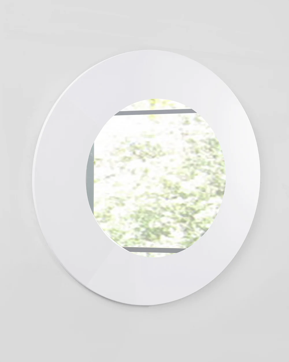 Mirror In High Gloss White Lacquer By Homeroots - Image 2