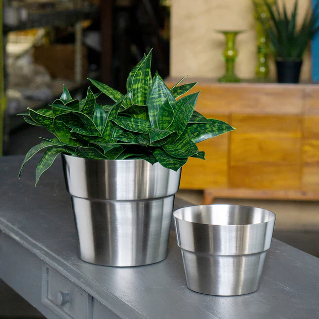 Moda 9"OD Planter/Vase By Gold Leaf Design Group - Image 2