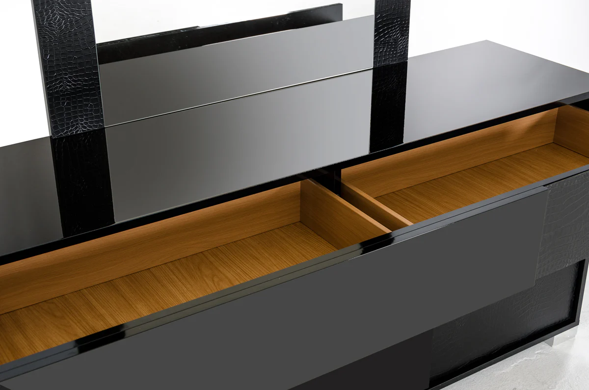 Modern Black Crocodile Finish 3 Drawer Dresser By Homeroots - Image 2