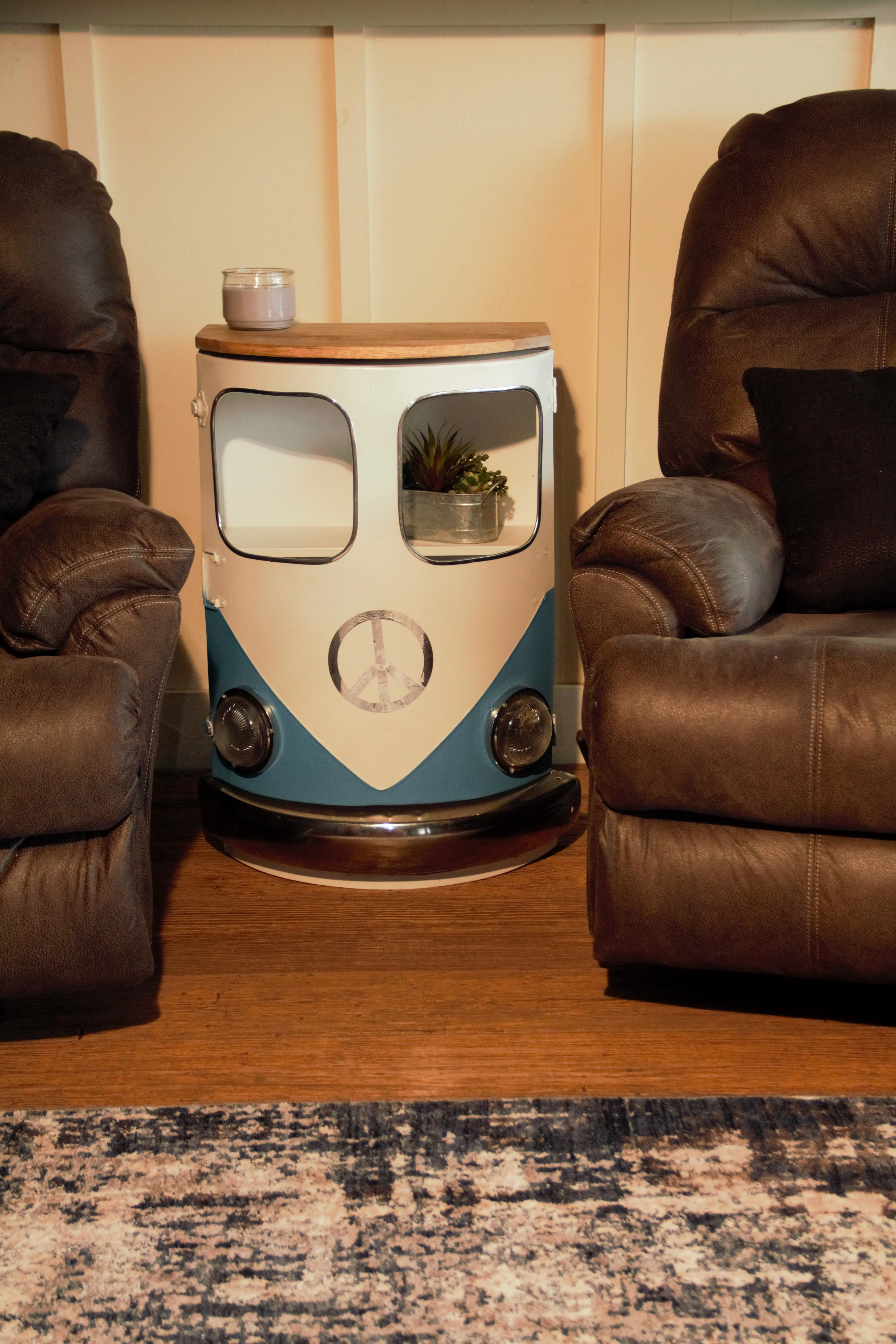 Modern Blue Metal And Wood Hippy Van Side Table By Homeroots - Image 5