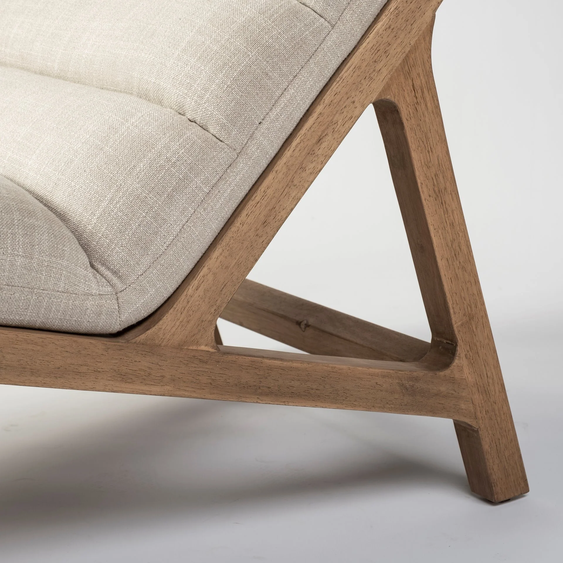 Modern Cream Fabric Upholstered Chaise Lounge Chair With Solid Wood Frame And Base By Homeroots - Image 7
