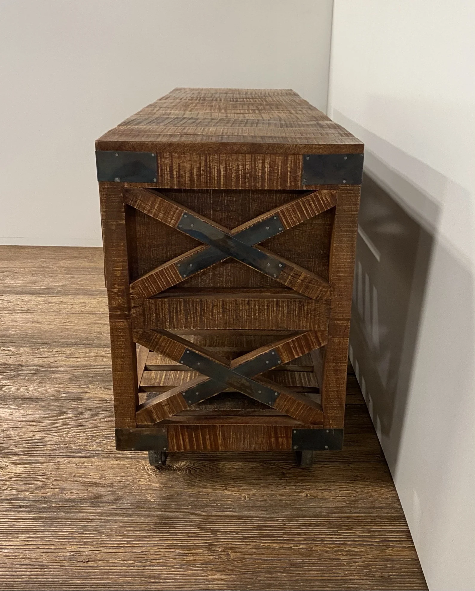 Modern Farmhouse Console Buffet Cabinet By Homeroots - Image 4