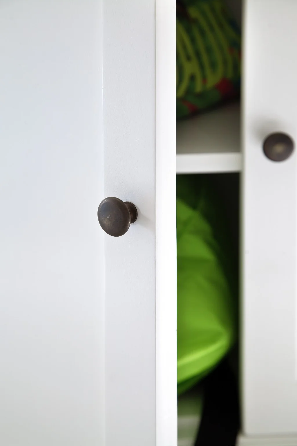Modern Farmhouse White Accent Cabinet By Homeroots - Image 6