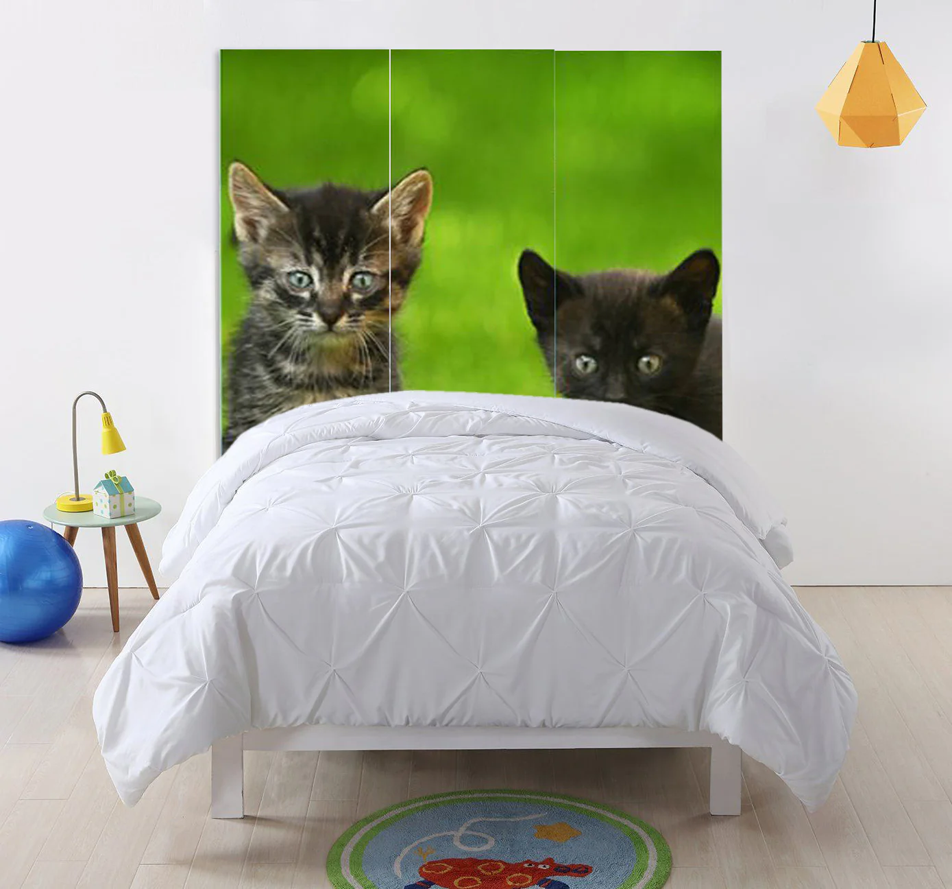 Multi Color Wood Canvas Curious Cat Screen By Homeroots - Image 4